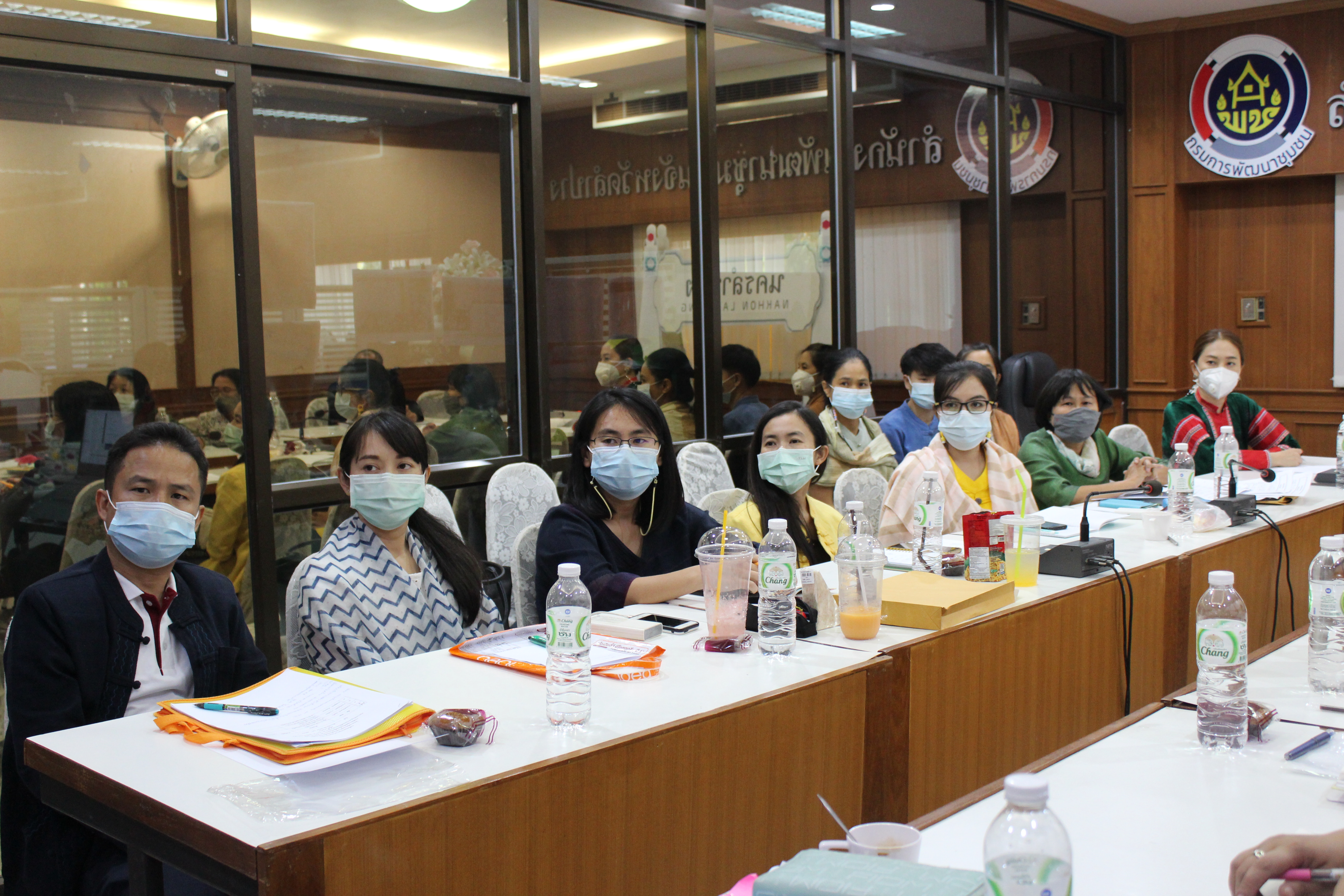 พช. ลำปาง ร่วมประชุมเพื่อซักซ้อมความเข้าใจในการดำเนินงาน โคก หนอง นา โมเดล ผ่านระบบวีดิทัศน์ทางไกล (Video Conference)