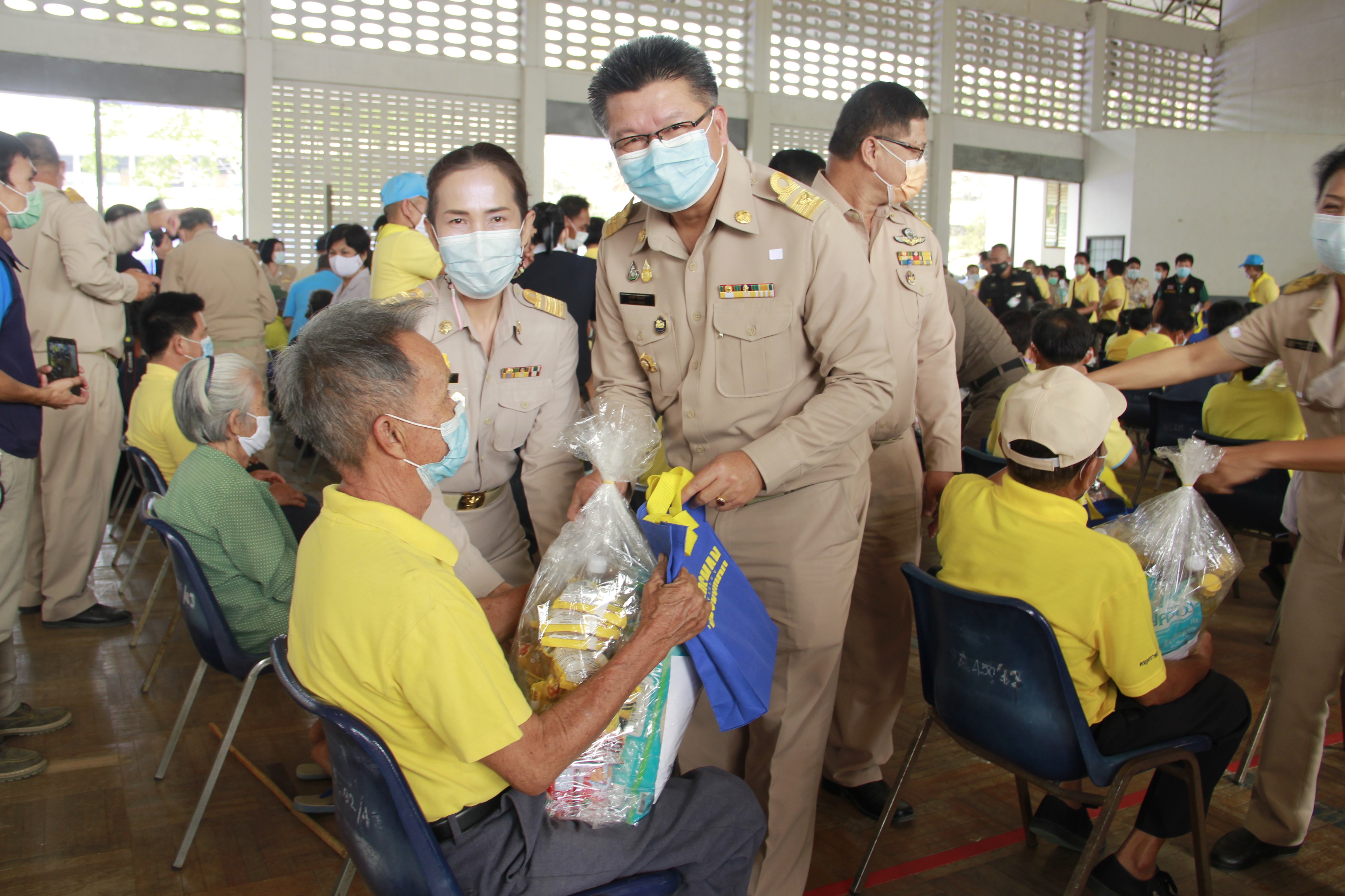 พช. ลำปาง ร่วมออกหน่วยบริการ “จังหวัดลำปางเคลื่อนที่” ประจำเดือนมีนาคม 2564