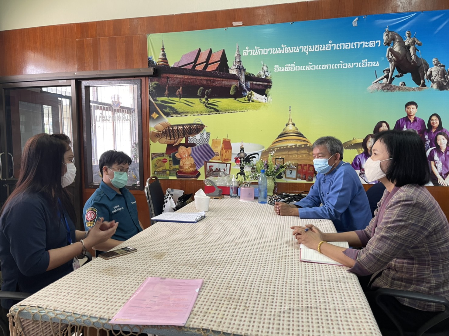 พช. ลำปาง ลงพื้นที่จัดเก็บข้อมูลครัวเรือนยากจนเป้าหมาย ร่วมกับกรมการพัฒนาชุมชน และมูลนิธิป่อเต็กตึ้ง