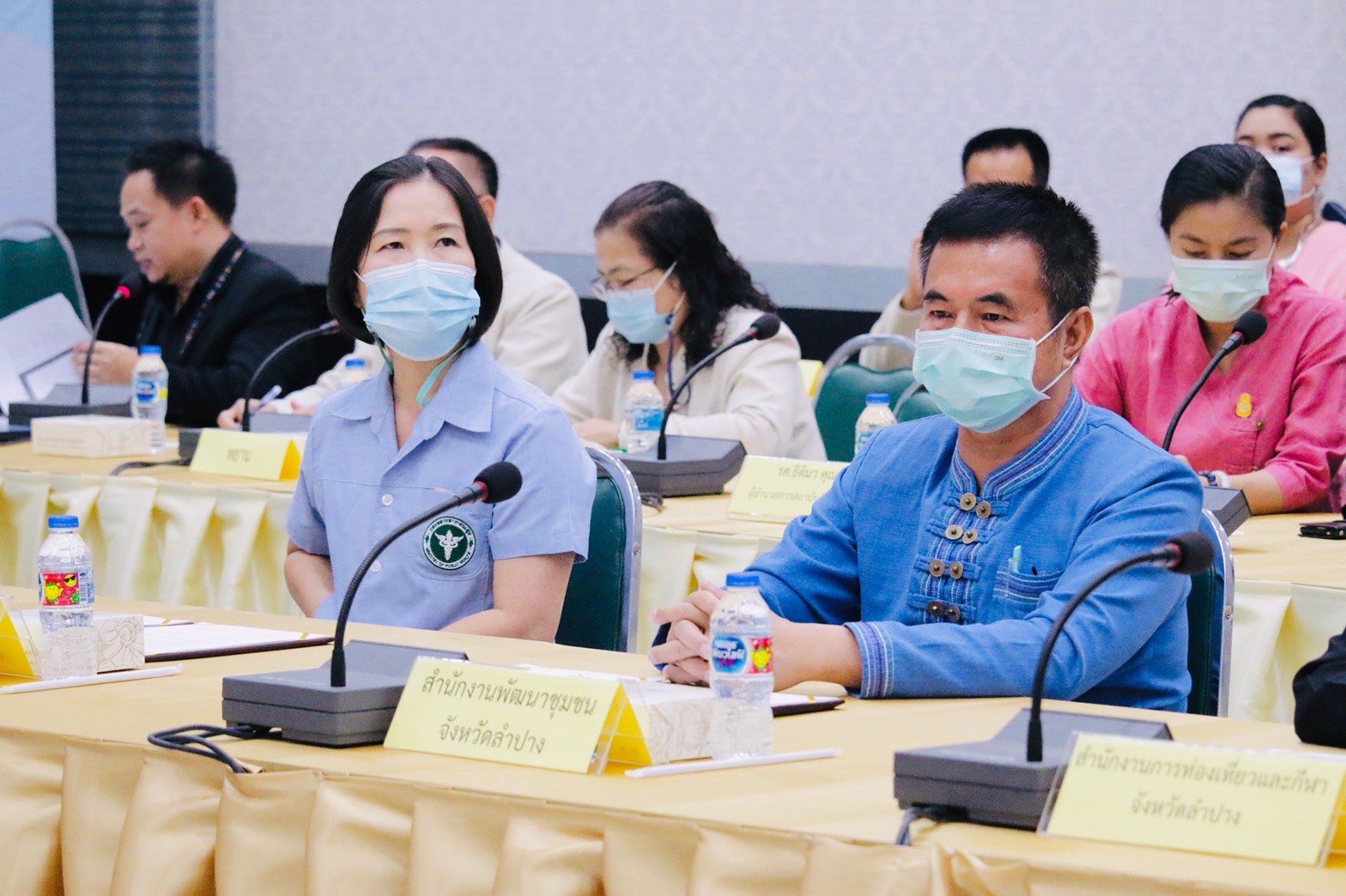 พช.ลำปาง ร่วมพิธีการลงนามบันทึกข้อตกลงโครงการยกระดับเศรษฐกิจและสังคม รายตำบลแบบบูรณาการ  (มหาวิทยาลัยสู่ตำบลสร้างรากแก้วให้ประเทศ)  และ โครงการเสริมสร้างสมรรถนะภาคีเครือข่ายการวางแผนพัฒนาเชิงพื้นที่ระดับตำบล  พื้นที่จังหวัดลำปางและจังหวัดลำพูน