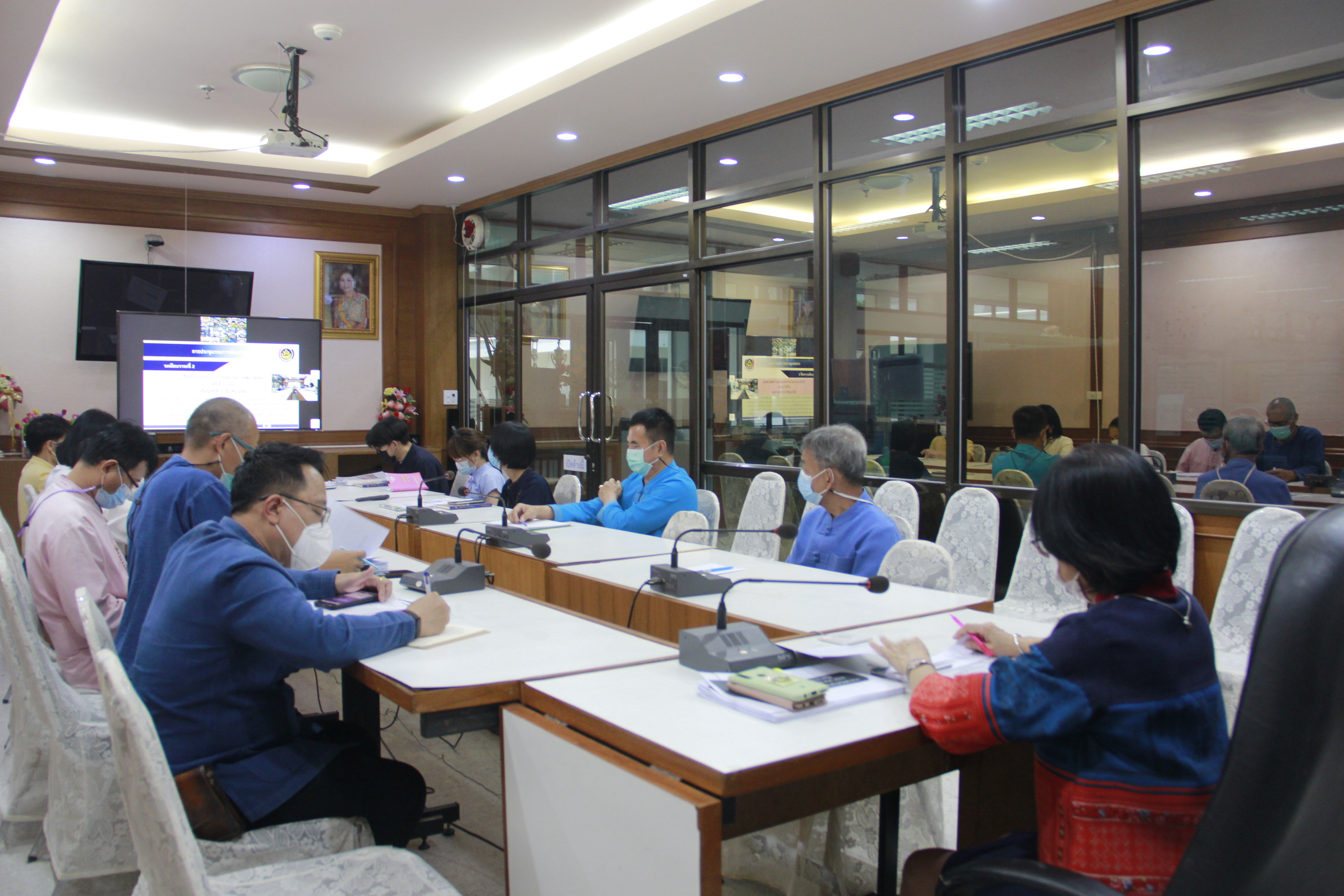 พช.ลำปาง ร่วมรับฟังการประชุมกรมการพัฒนาชุมชน ครั้งที่ 4/2564 ผ่านระบบวีดิทัศน์ทางไกล (Video Conference)