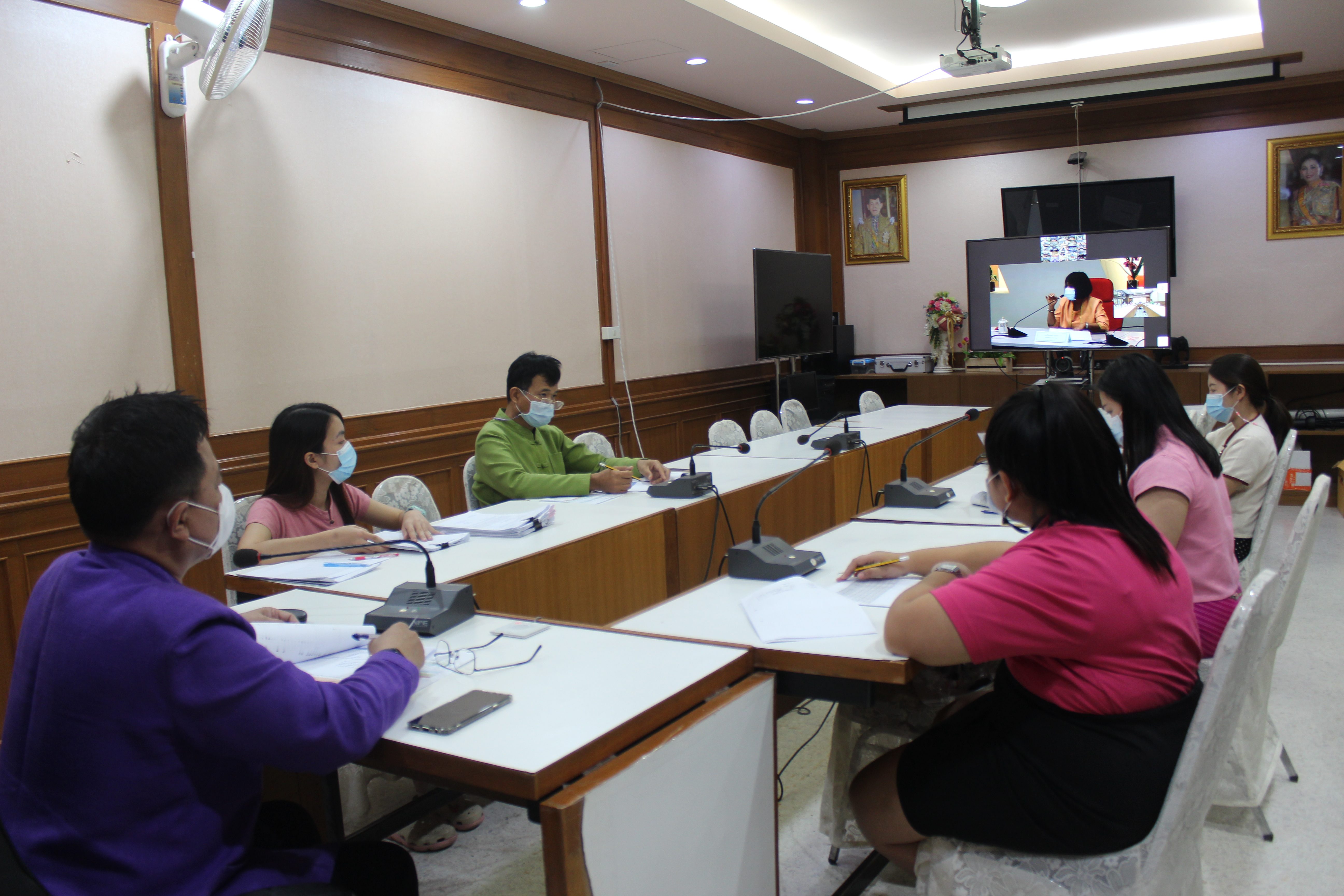 พช.ลำปาง ร่วมประชุมเร่งรัด ติดตาม การเบิกจ่ายงบประมาณกองทุนพัฒนาบทบาทสตรี ประจำปีงบประมาณ พ.ศ. 2564