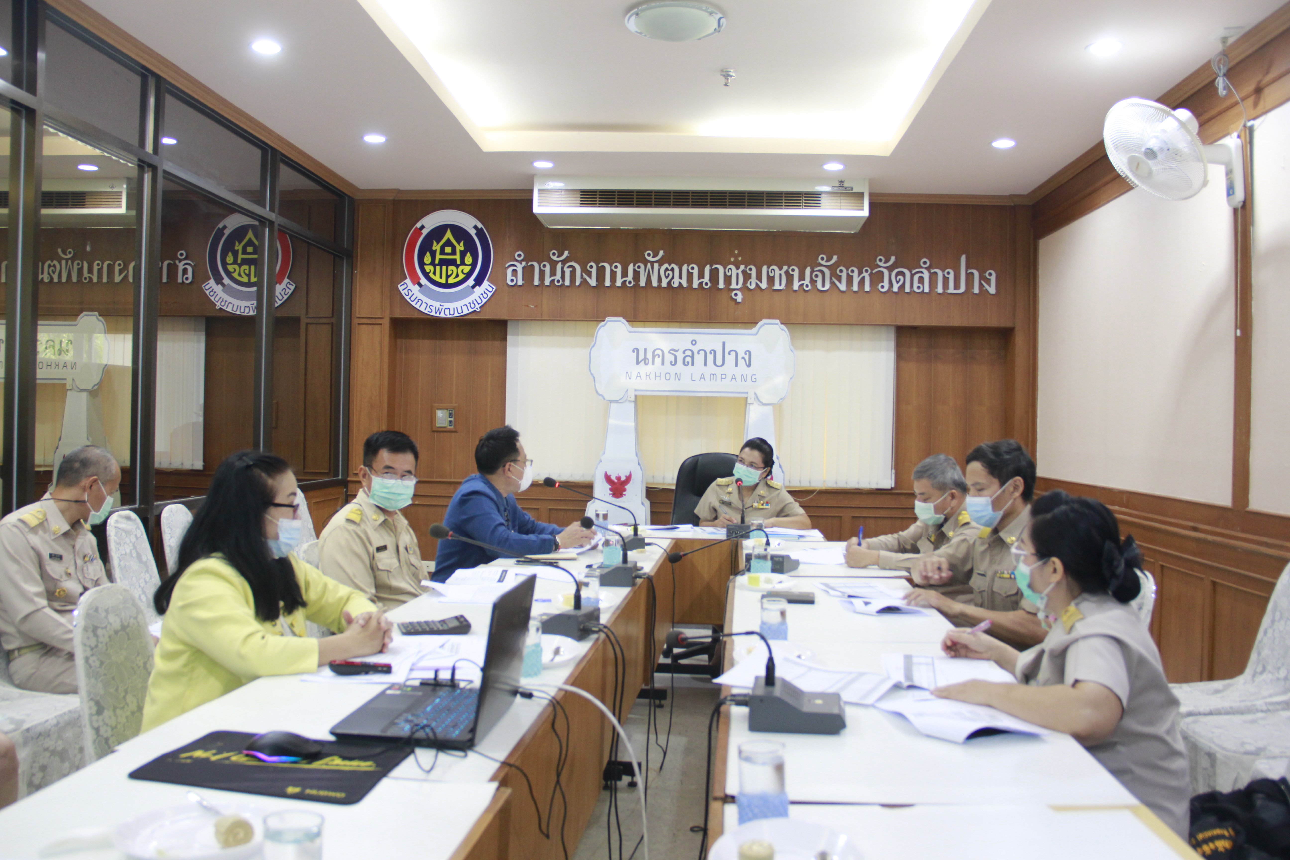 คลังจังหวัดลำปาง ลงพื้นที่ติดตามเร่งรัดการใช้จ่ายเงินภาครัฐ ประจำปีงบประมาณ พ.ศ. 2564