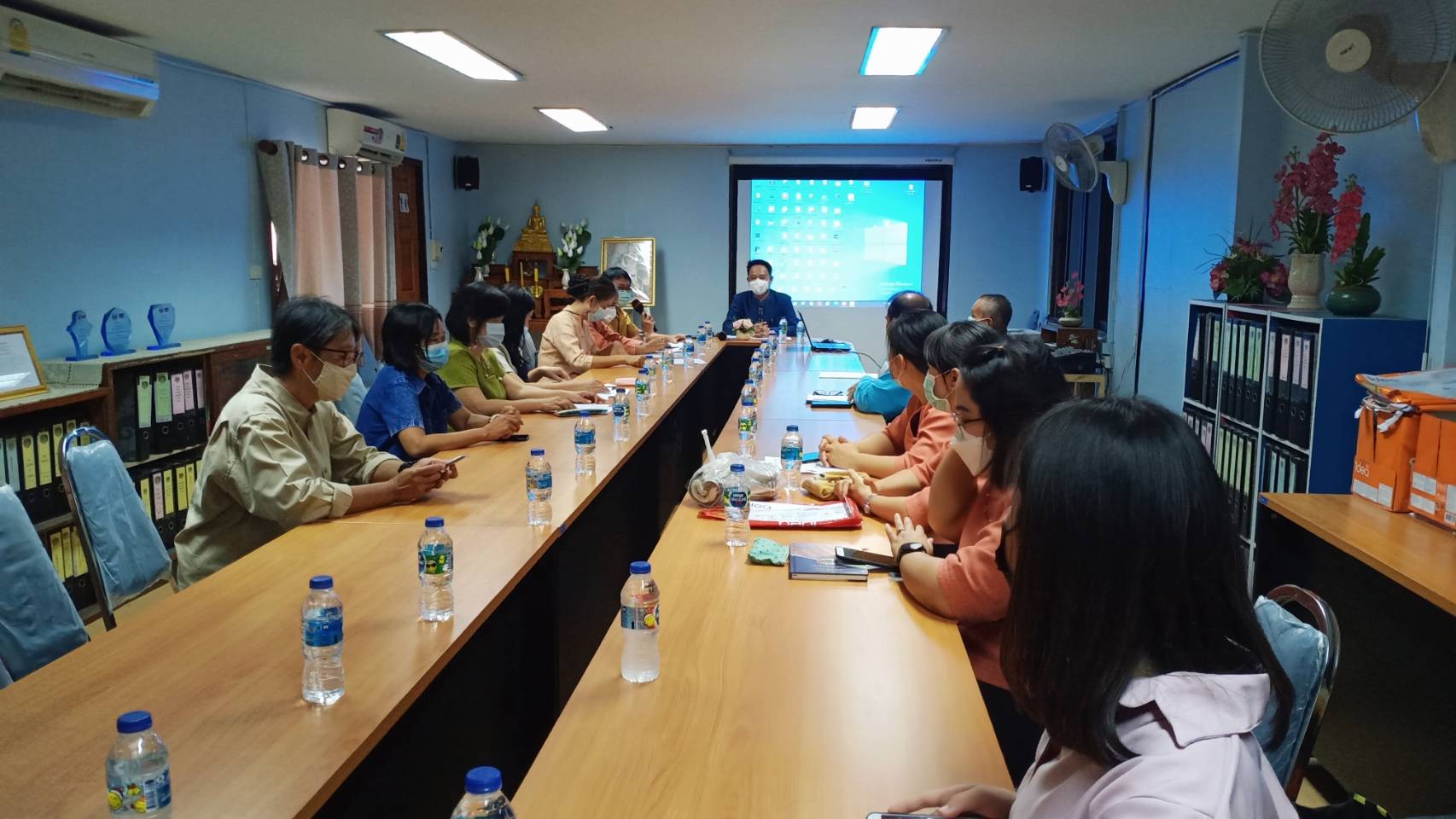 สำนักงานพัฒนาชุมชนจังหวัดลำปางดำเนินโครงการคัดสรรกิจกรรมพัฒนาชุมชนดีเด่นระดับจังหวัด ประจำปี 2564 …