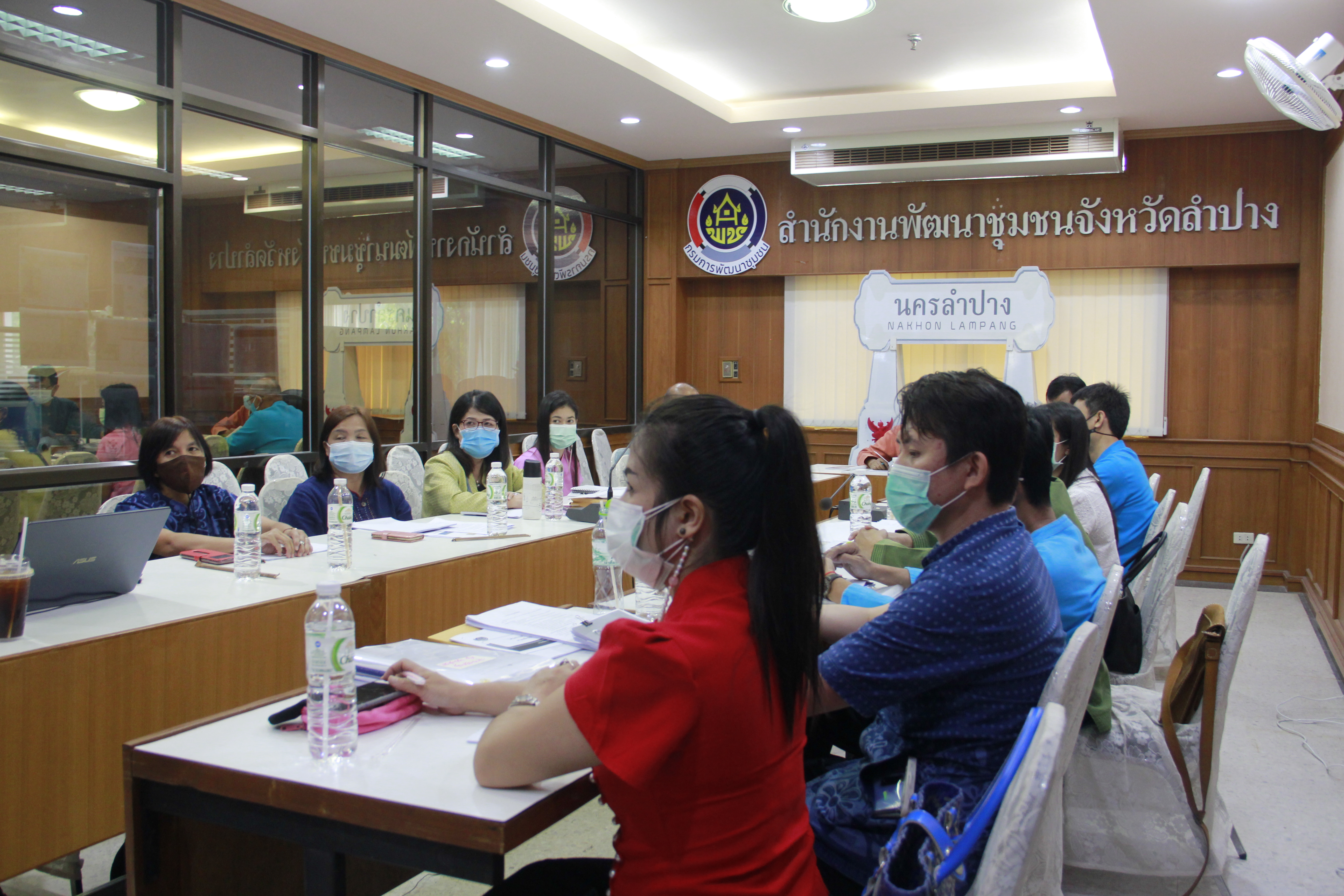 พช.ลำปาง ร่วมรับฟังการประชุมโครงการเสริมสร้างความเข้มแข็งกองทุนชุมชน ตามหลักธรรมาภิบาลและการเข้าถึงแหล่งทุน