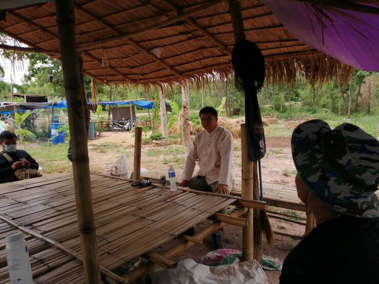 ผู้บริหาร พช.ลำปางลงพื้นที่ติดตามสนับสนุนการขับเคลื่อนโครงการพัฒนาพื้นที่ต้นแบบเพื่อการพัฒนาคุณภาพชีวิตตามหลักทฤษฎีใหม่ประยุกต์สู่ “โคก หนอง นา โมเดล” (โคก หนอง นา พช.)