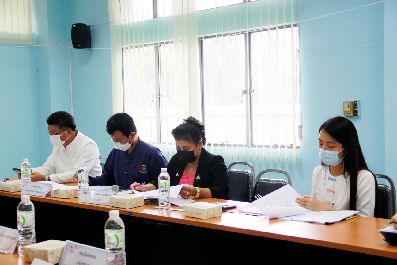 พช. ลำปาง ประชุมคณะอนุกรรมการบริหารกองทุนพัฒนาบทบาทสตรีจังหวัดลำปาง ครั้งที่ 3/2564
