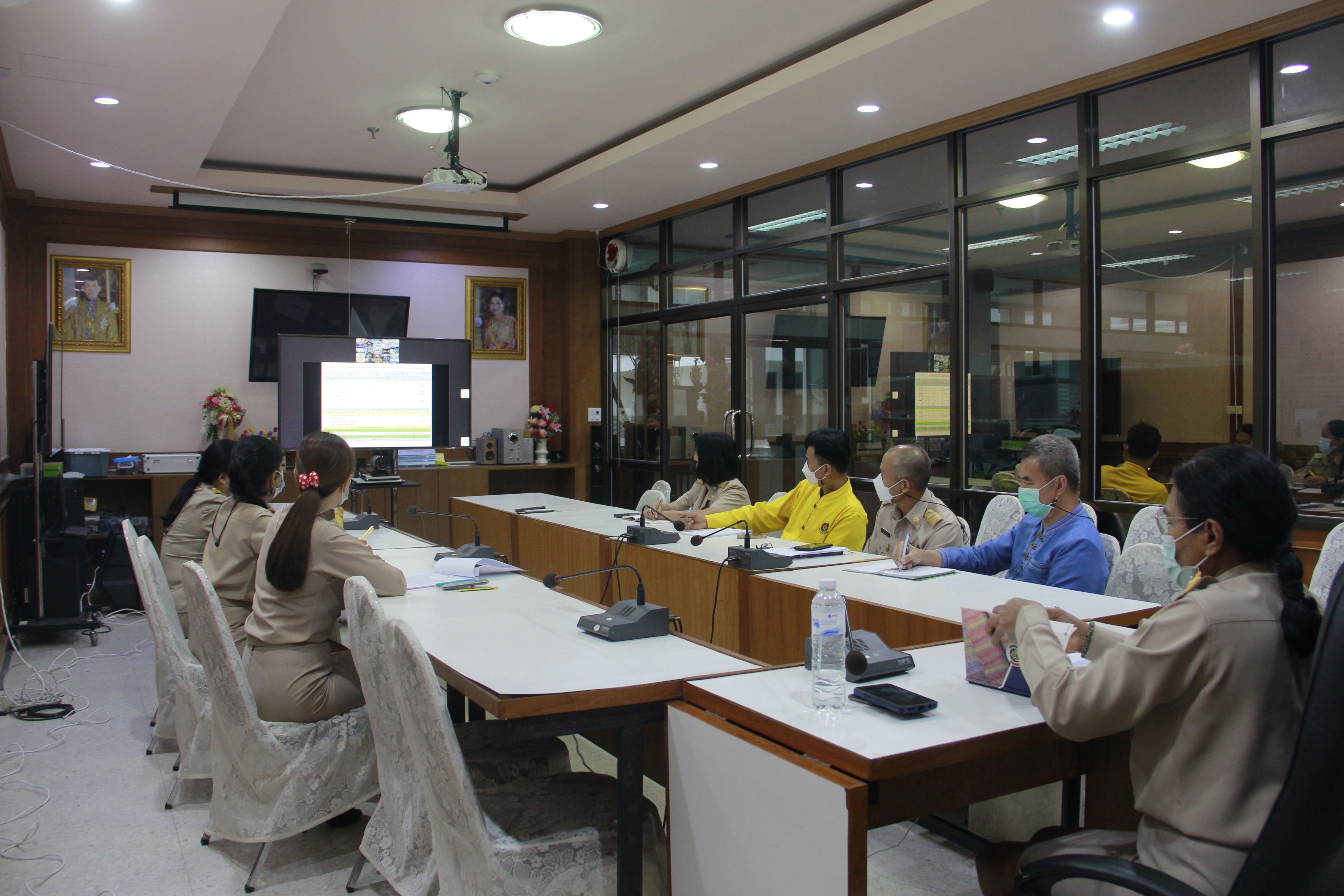 ? พช.ลำปาง ร่วมประชุมทบทวนการบริหารกำลังคนในตำแหน่งประเภทวิชาการภายใต้กลุ่มงานในสังกัดส่วนกลางและส่วนภูมิภาค(จังหวัด) ครั้งที่ 1 /2564