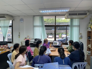 ? พช.ลำปาง ร่วมรับฟังการประชุมสร้างความเข้าใจคู่มือการปฏิบัติงานกระบวนงาน การจัดซื้อ/จัดจ้าง โครงการพัฒนาพื้นที่ต้นแบบการพัฒนาคุณภาพชีวิตตามหลักทฤษฎีใหม่ประยุกต์สู่ “โคก หนอง นา โมเดล”