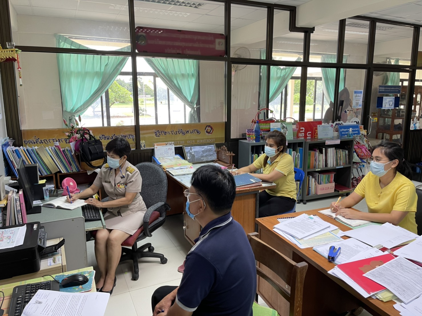 ? พช.ลำปาง ร่วมประชุมทบทวนการบริหารกำลังคนในตำแหน่งประเภทวิชาการภายใต้กลุ่มงานในสังกัดส่วนกลางและส่วนภูมิภาค(จังหวัด) ครั้งที่ 1 /2564