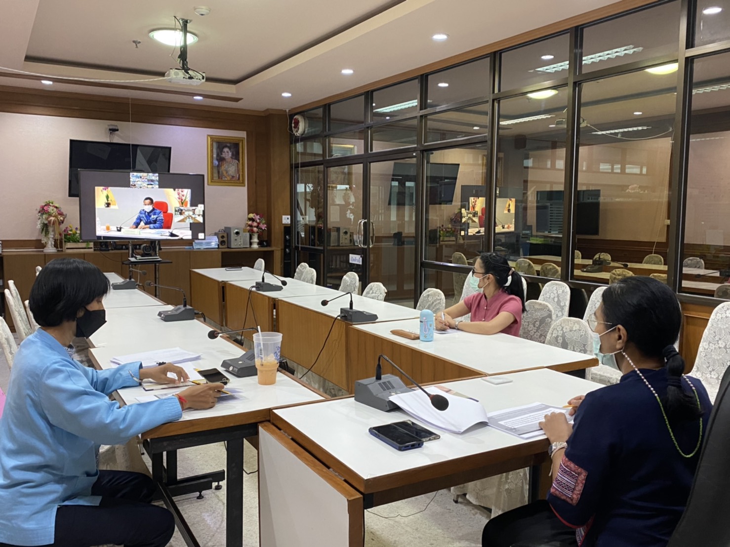 พช.ลำปาง ร่วมประชุมเตรียมพร้อมการบริหารการจัดเก็บข้อมูลความจำเป็นพื้นฐาน (จปฐ.) และข้อมูลพื้นฐานระดับหมู่บ้าน (กชช.2ค) ประจำปีงบประมาณ พ.ศ. 2564