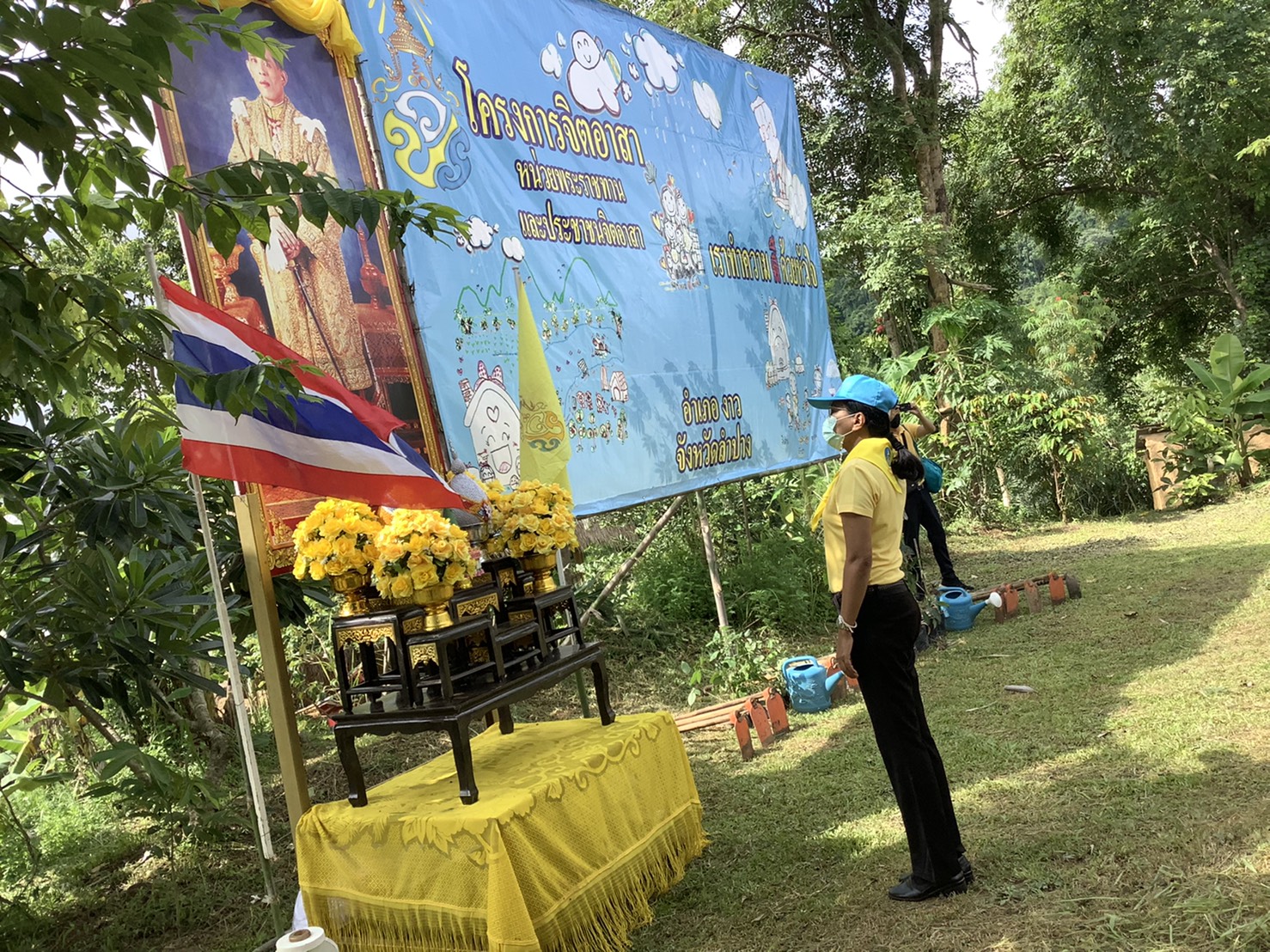พช.ลำปาง ร่วมจัดกิจกรรม “จิตอาสาพัฒนาชุมชนเอามื้อสามัคคี” เพื่อเฉลิมพระเกียรติเนื่องในโอกาสมหามงคลเฉลิม  พระชนมพรรษาพระบาทสมเด็จพระปรเมนทรรามาธิบดีศรีสินทรมหาวชิราลงกรณ พระวชิรเกล้าเจ้าอยู่หัว