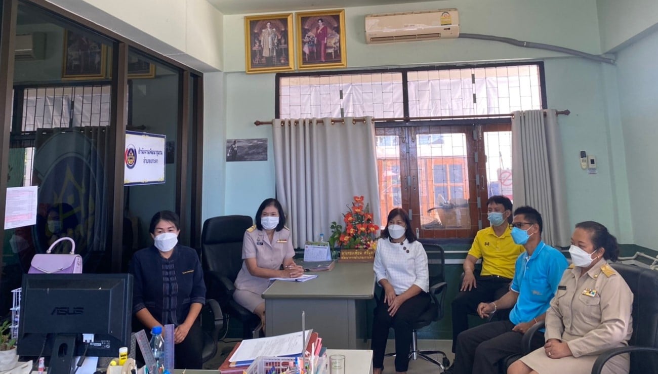 จังหวัดลำปาง ร่วมรับฟังการประชุมซักซ้อมความเข้าใจโปรแกรมจัดเก็บ บันทึกและประมวลผลข้อมูลความจำเป็นพื้นฐาน (จปฐ.) และข้อมูลพื้นฐานระดับหมู่บ้าน (กชช.2ค) ประจำปี 2564