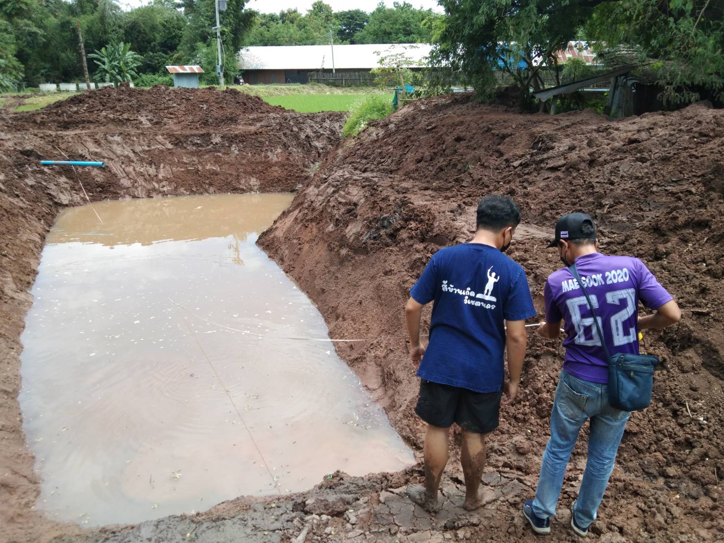 พช.ลำปางเร่งขับเคลื่อนการดำเนินงานโครงการพัฒนาหมู่บ้านเศรษฐกิจพอเพียง กิจกรรมพัฒนาศูนย์เรียนรู้ทฤษฎีใหม่รูปแบบ ” โคก หนอง นา โมเดล” (โคก หนอง นา พช.)