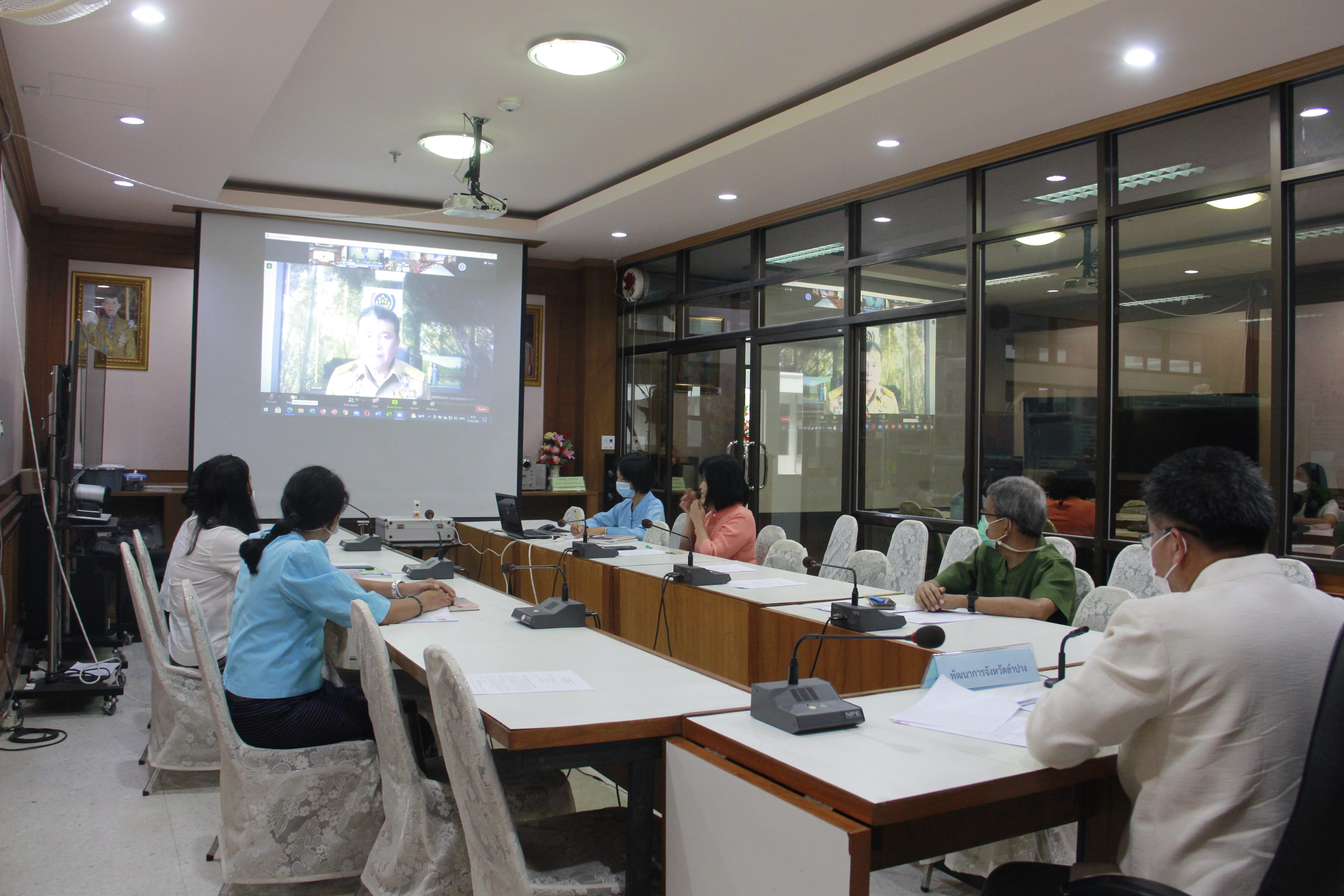 พช.ลำปาง ร่วมประชุมกรมการพัฒนาชุมชน ครั้งที่ 8/2564
