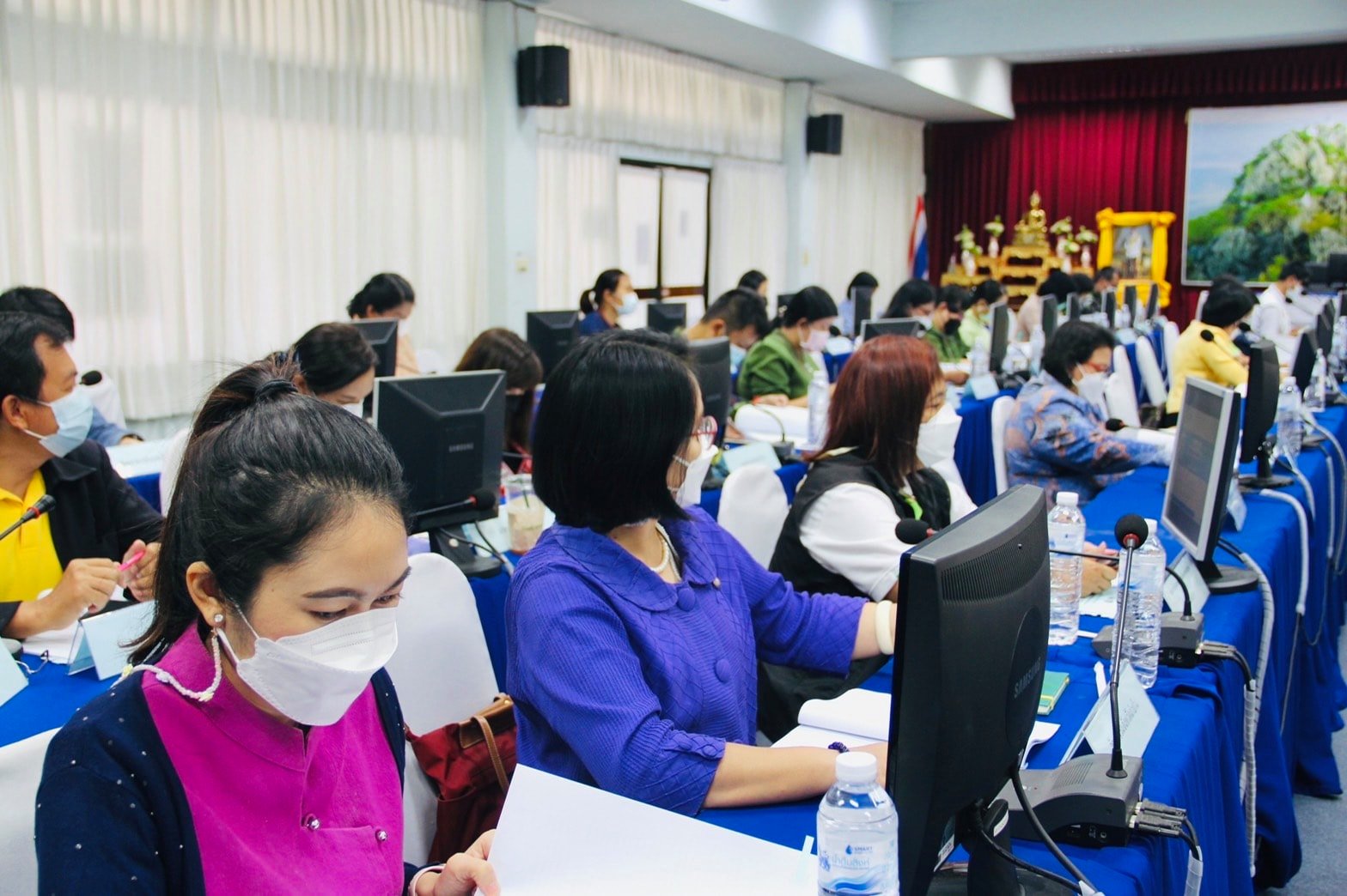 พช.ลำปาง  จัดประชุมนำเสนอผลการจัดเก็บและรับรองคุณภาพข้อมูลความจำเป็นพื้นฐาน( จปฐ.) และข้อมูลพื้นฐานระดับหมู่บ้าน (กชช. 2ค) ด้วยเครื่องมืออิเล็กทรอนิกส์ จังหวัดลำปาง ประจำปีงบประมาณ พ.ศ. 2564