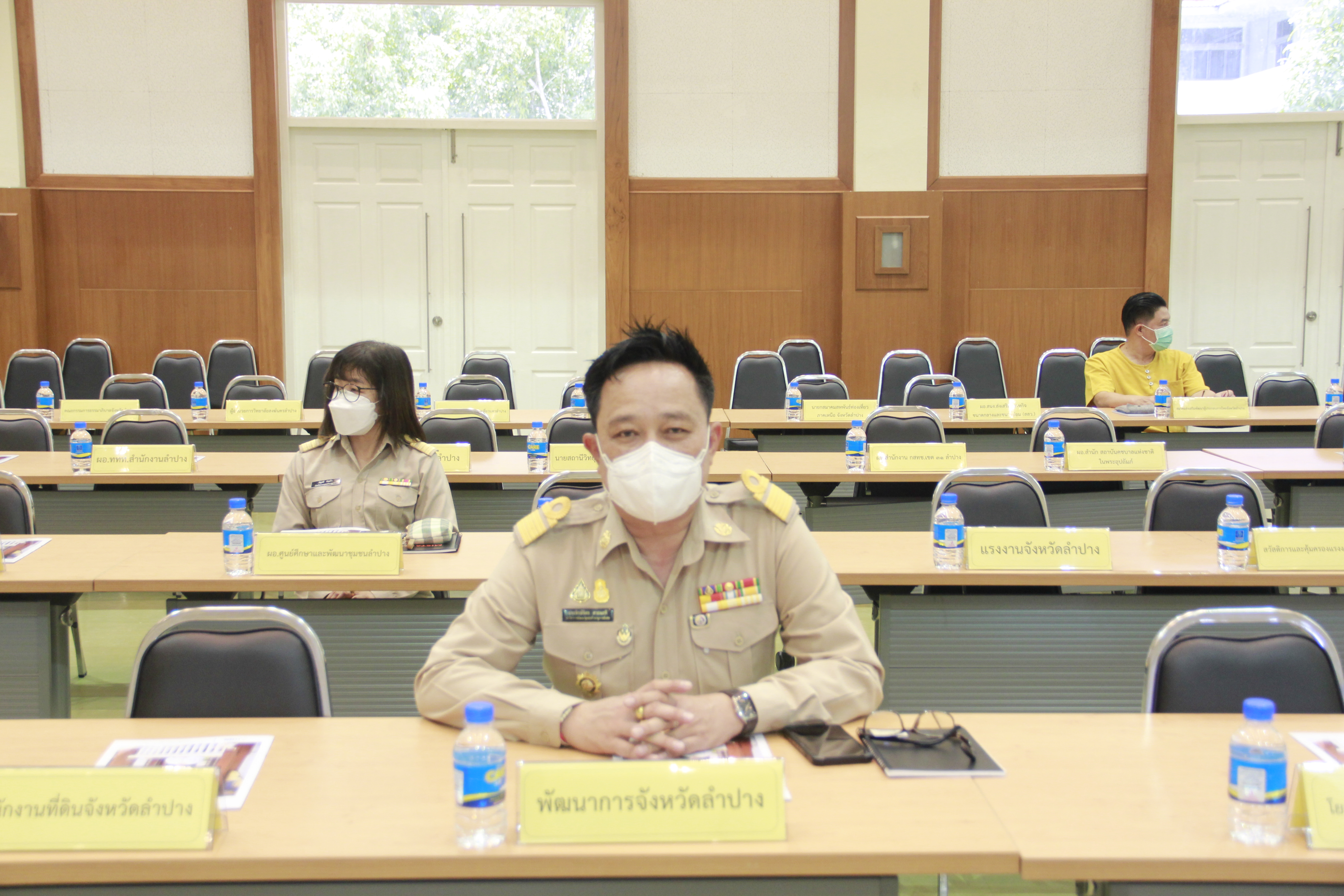 พช. ลำปาง เข้าร่วมประชุม ผู้ว่าราชการจังหวัดลำปางพบปะพูดคุยกับทุกภาคส่วนของจังหวัด เพื่อสานต่อเป้าหมายการพัฒนาจังหวัดลำปาง