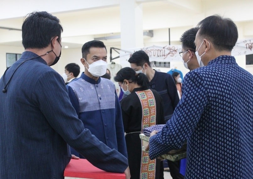 พช.ลำปาง  จัดนิทรรศการ “เสน่ห์ผ้าทอ สานต่อผ้าถิ่น เมดอินลำปาง”