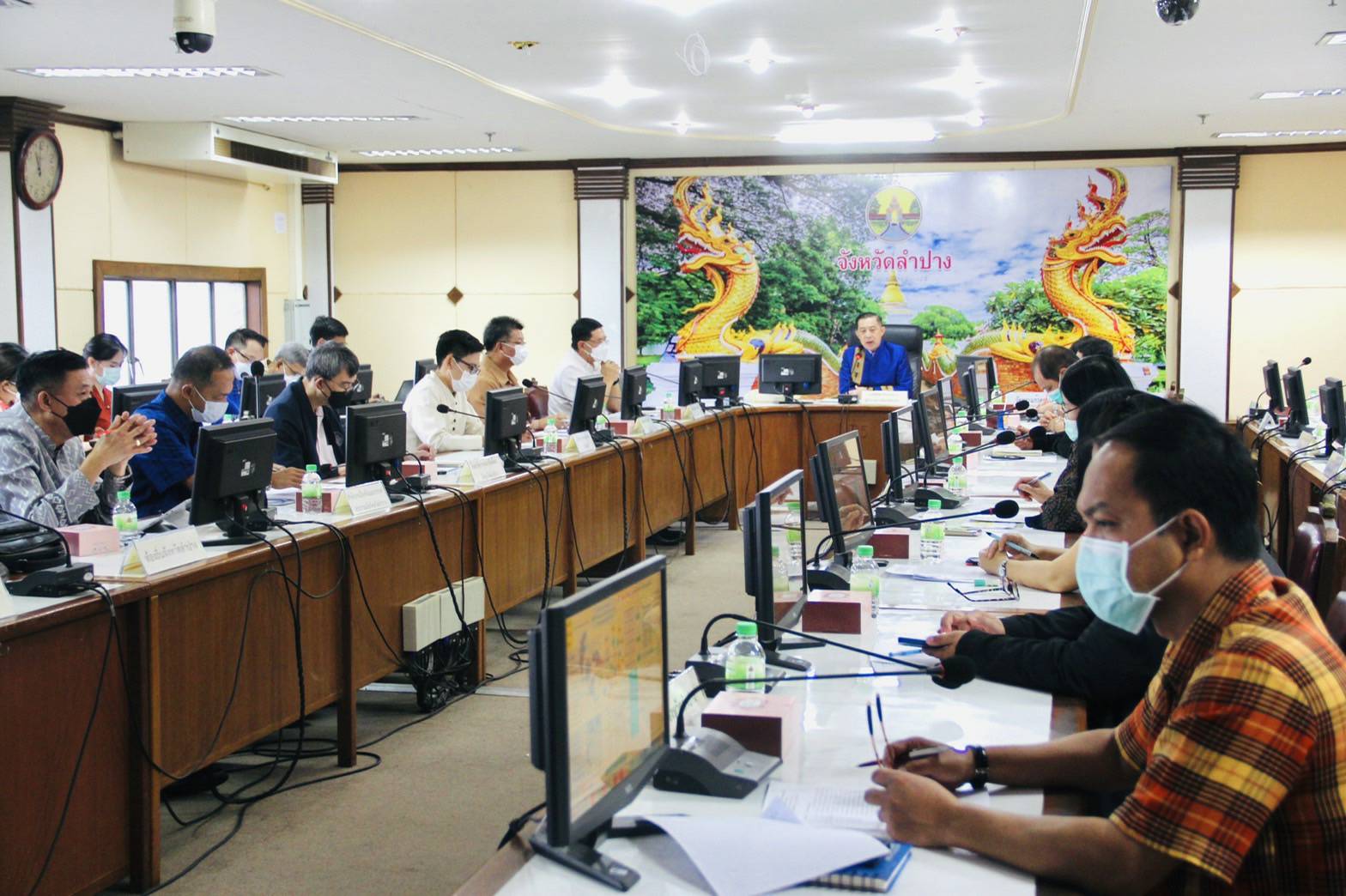 พช. ลำปาง เข้าร่วมการประชุมเพื่อขับเคลื่อนแนวทางเขตพัฒนาเศรษฐกิจพอเพียง (SEDZ) ด้วยโมเดลเศรษฐกิจใหม่ (BCG Economy Model ) จังหวัดลำปาง