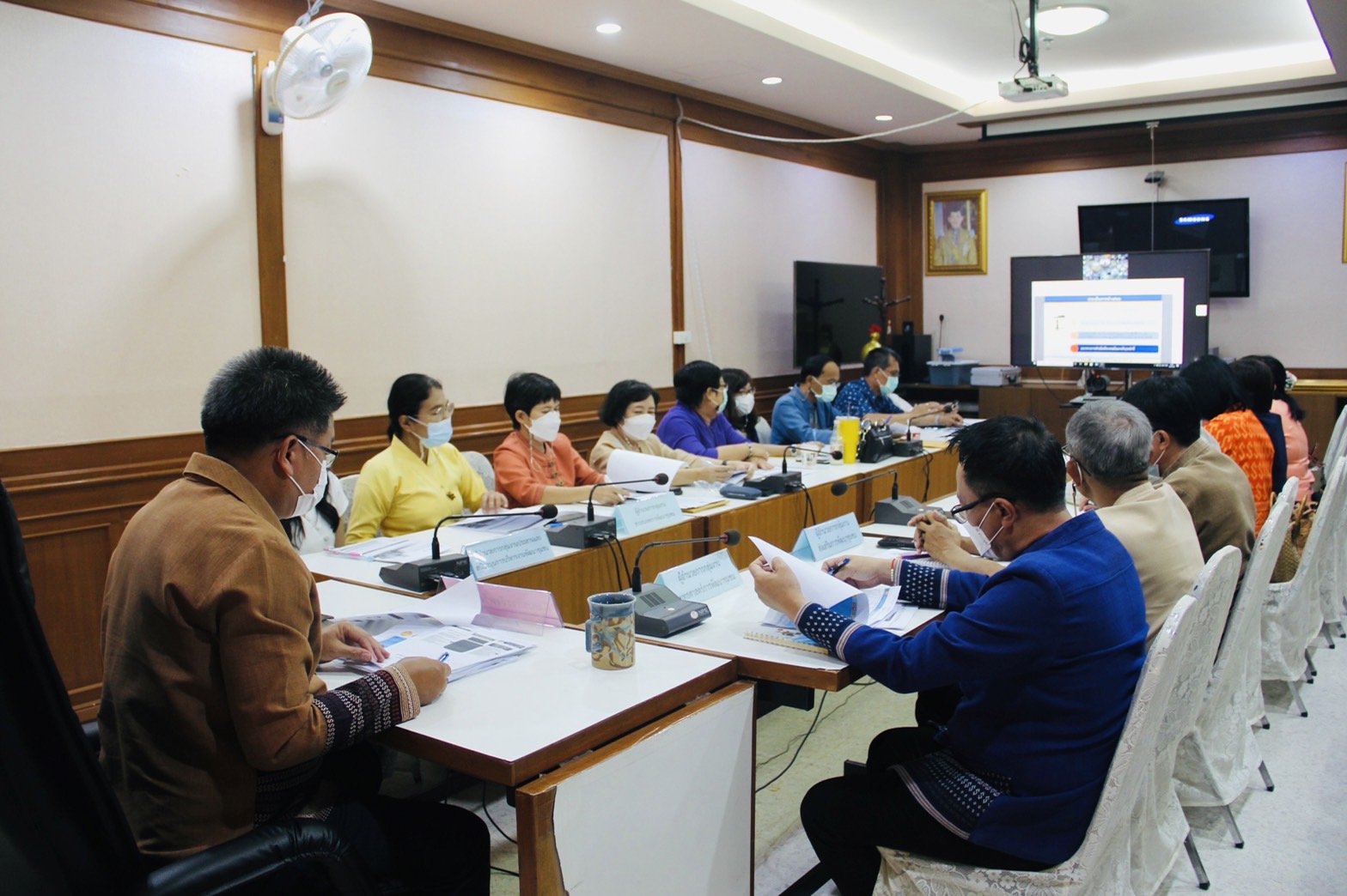 พช.ลำปาง  รับมอบนโยบายการขับเคลื่อนงานทุนชุมชน ปีงบประมาณ พ.ศ. 2565