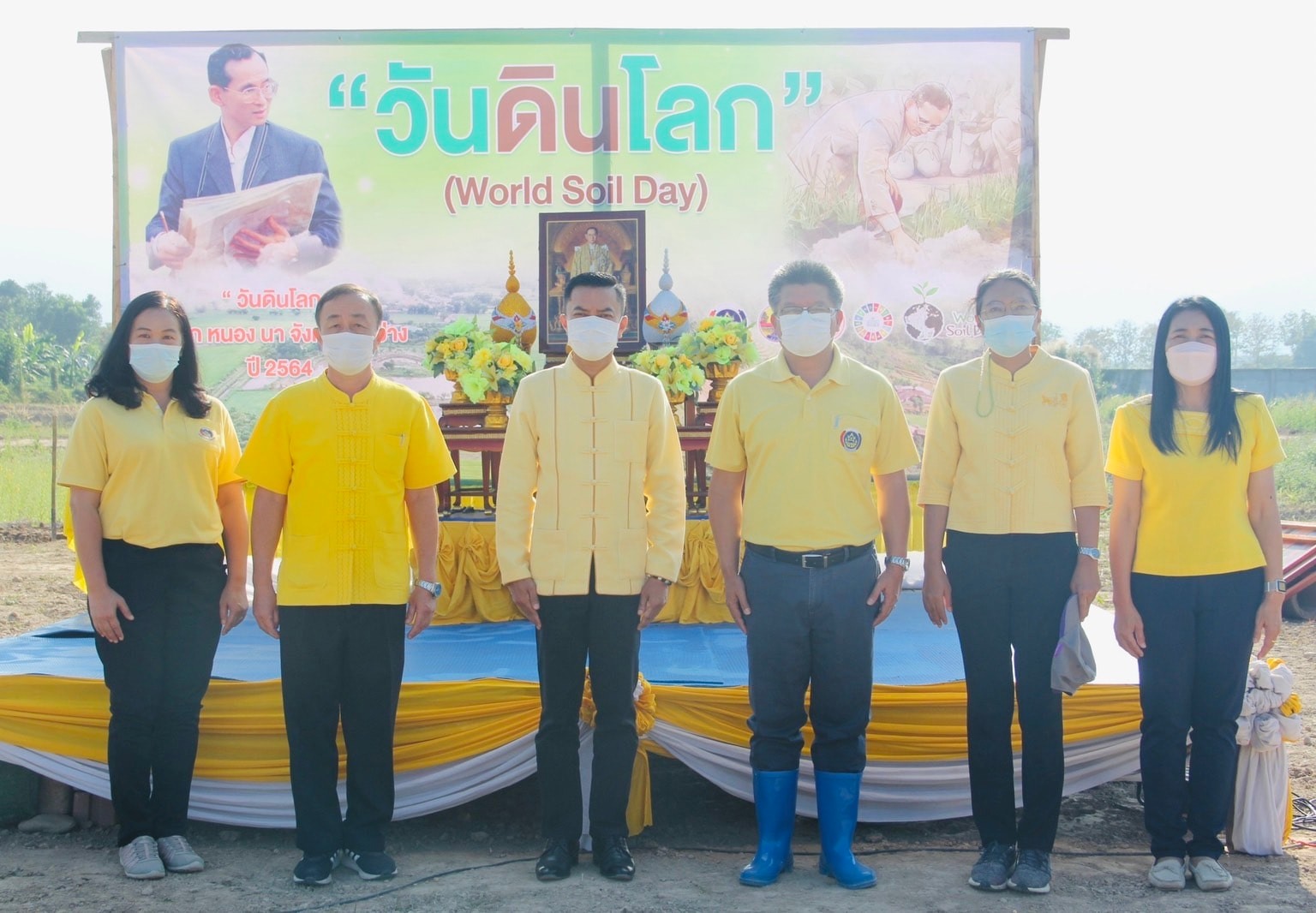 รองพ่อเมืองลำปาง   เปิดกิจกรรม”วันดินโลก ที่ โคก หนอง นา” จังหวัดลำปาง