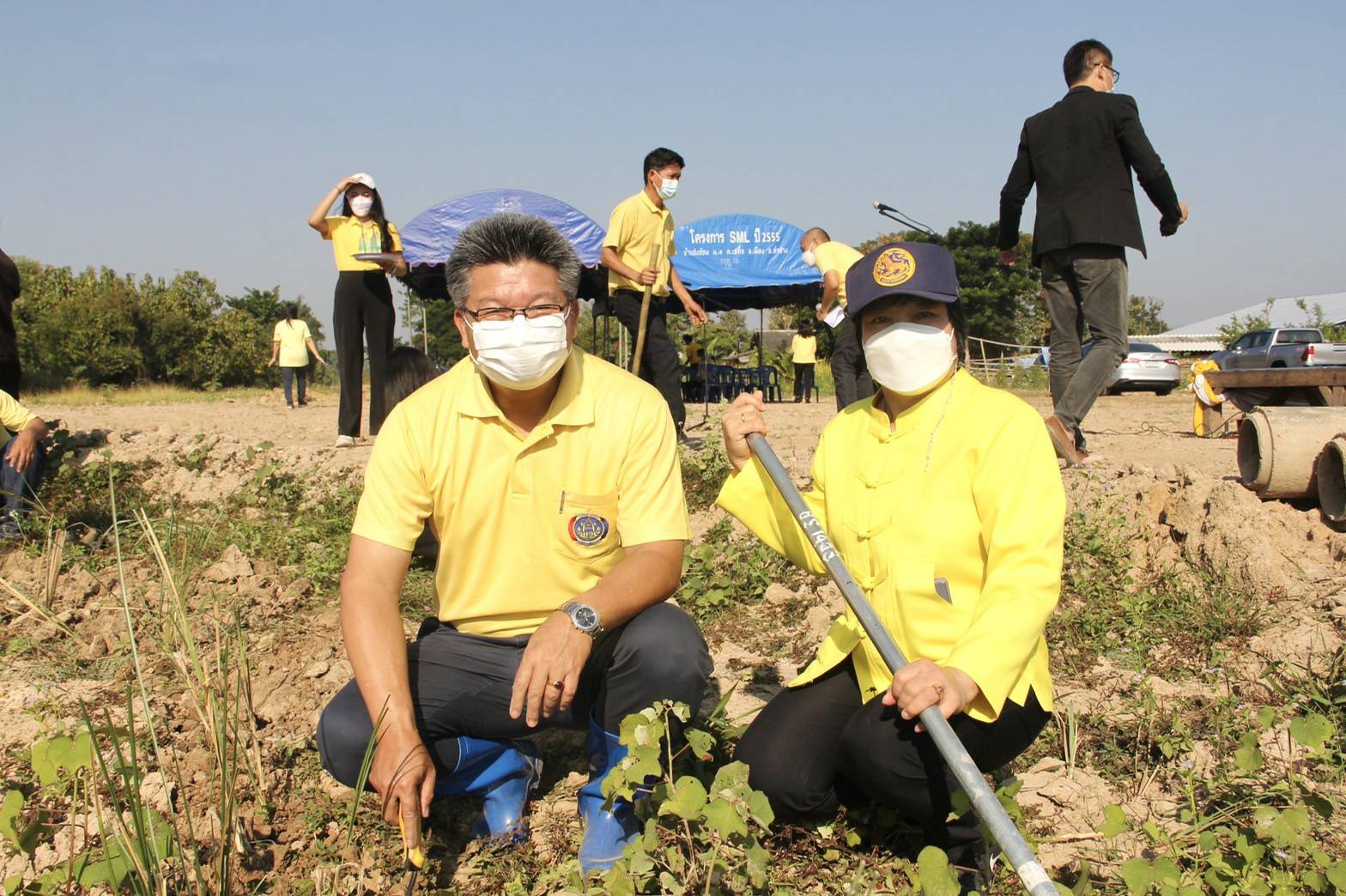 รองพ่อเมืองลำปาง เปิดกิจกรรม”วันดินโลก ที่ โคก หนอง นา” จังหวัดลำปาง