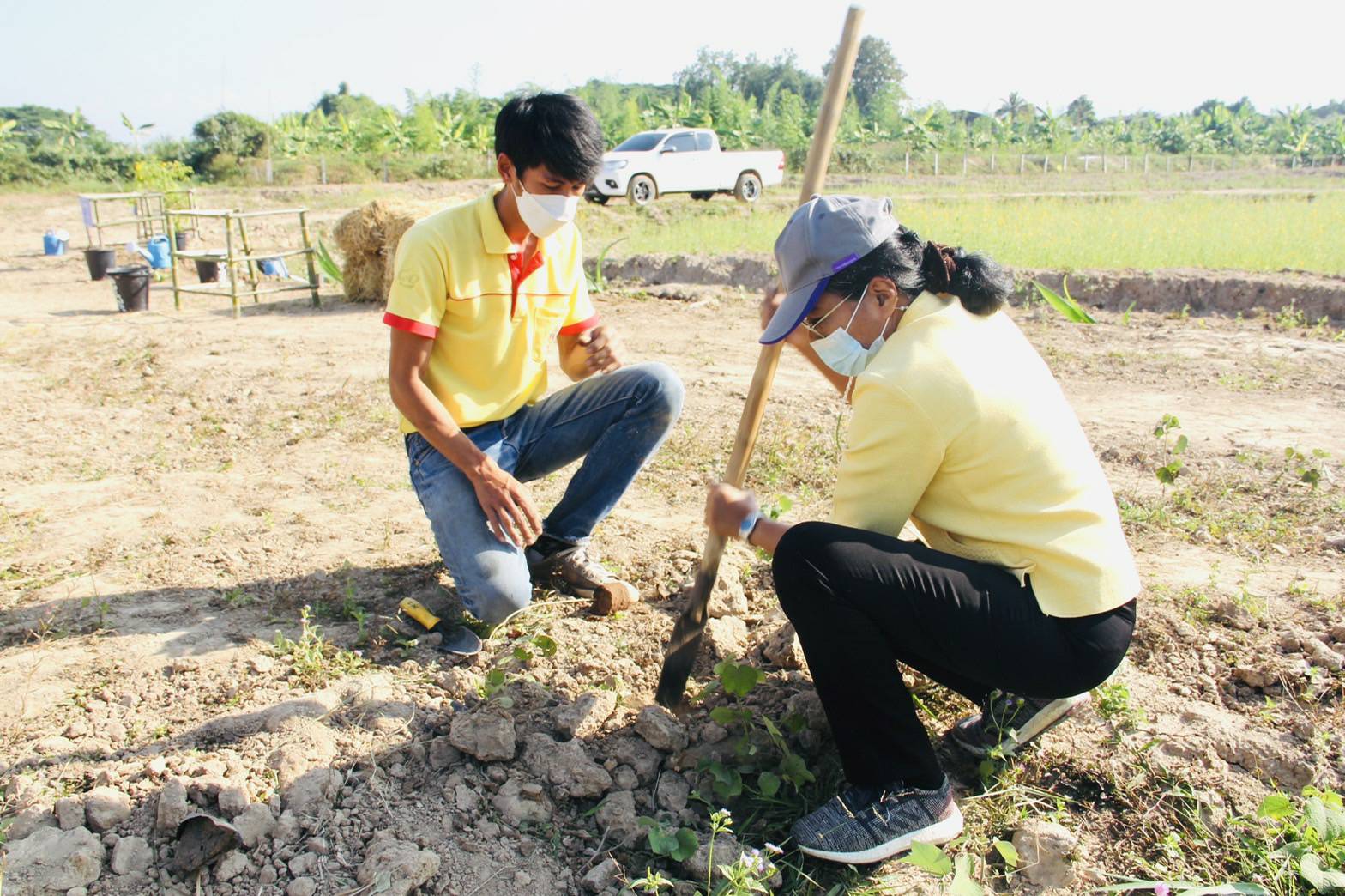 รองพ่อเมืองลำปาง เปิดกิจกรรม”วันดินโลก ที่ โคก หนอง นา” จังหวัดลำปาง