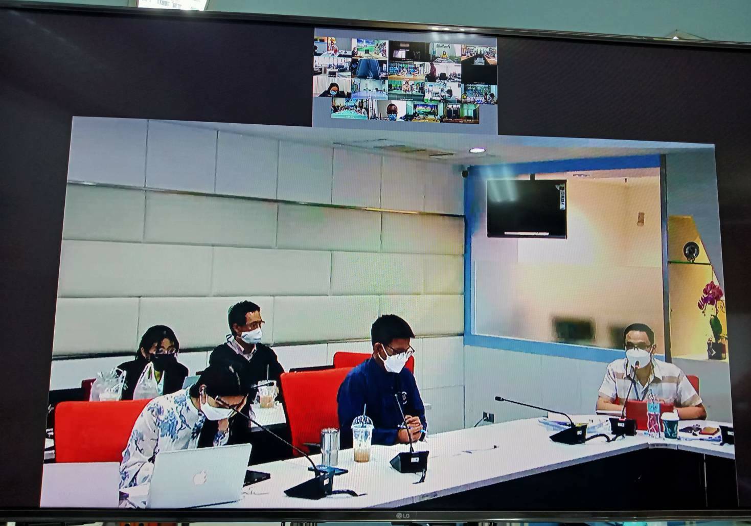 พช.ลำปาง ร่วมประชุมวิเคราะห์ความต้องการของผู้ใช้งานระบบโปรแกรมบันทึกและประมวลผล และระบบรายงานข้อมูล จปฐ. และข้อมูล กชช.2ค สำหรับใช้จัดเก็บข้อมูลห้วงแผนพัฒนาเศรษฐกิจและสังคมแห่งชาติ ฉบับที่ 13