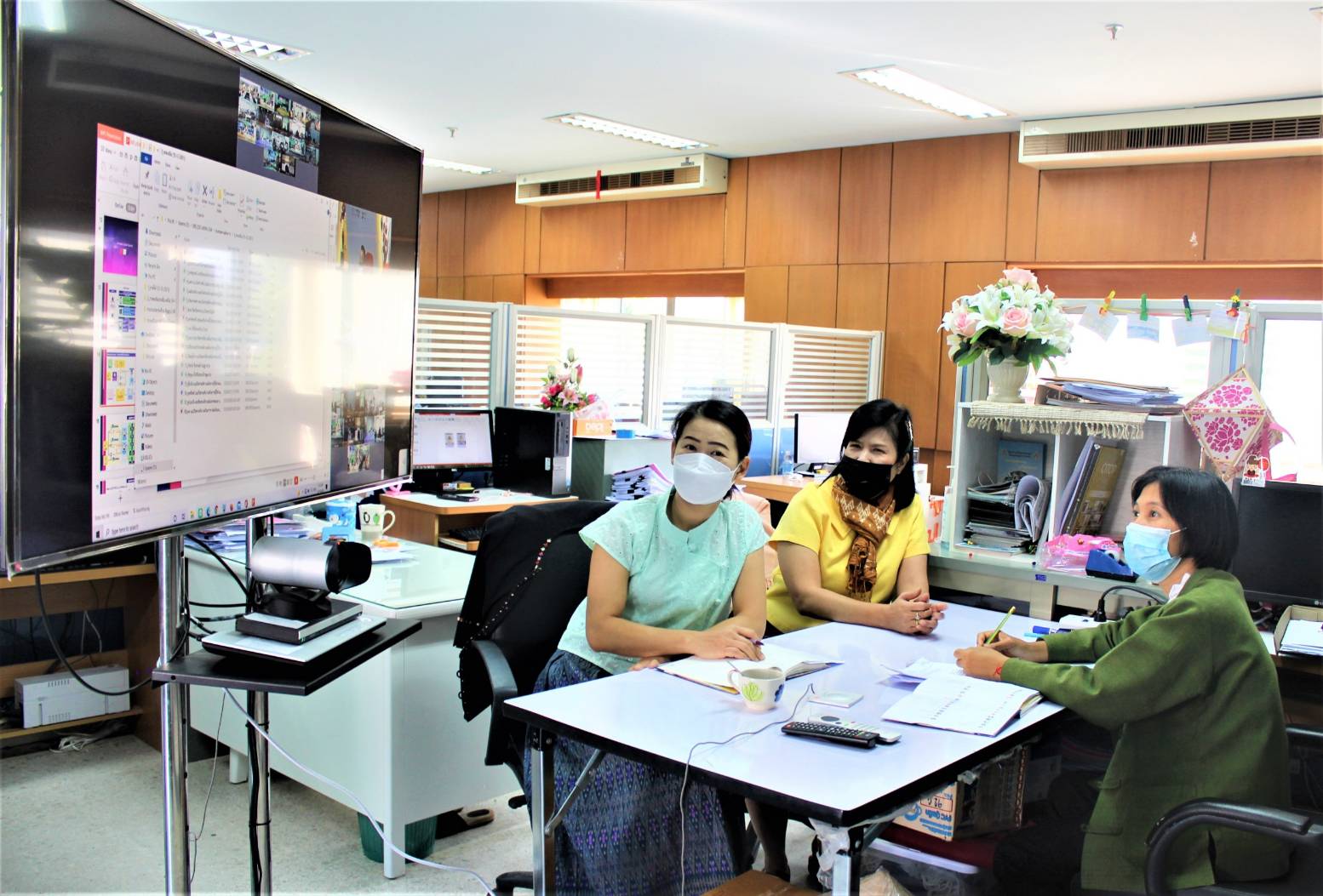 พช.ลำปาง ร่วมประชุมวิเคราะห์ความต้องการของผู้ใช้งานระบบโปรแกรมบันทึกและประมวลผล และระบบรายงานข้อมูล จปฐ. และข้อมูล กชช.2ค สำหรับใช้จัดเก็บข้อมูลห้วงแผนพัฒนาเศรษฐกิจและสังคมแห่งชาติ ฉบับที่ 13