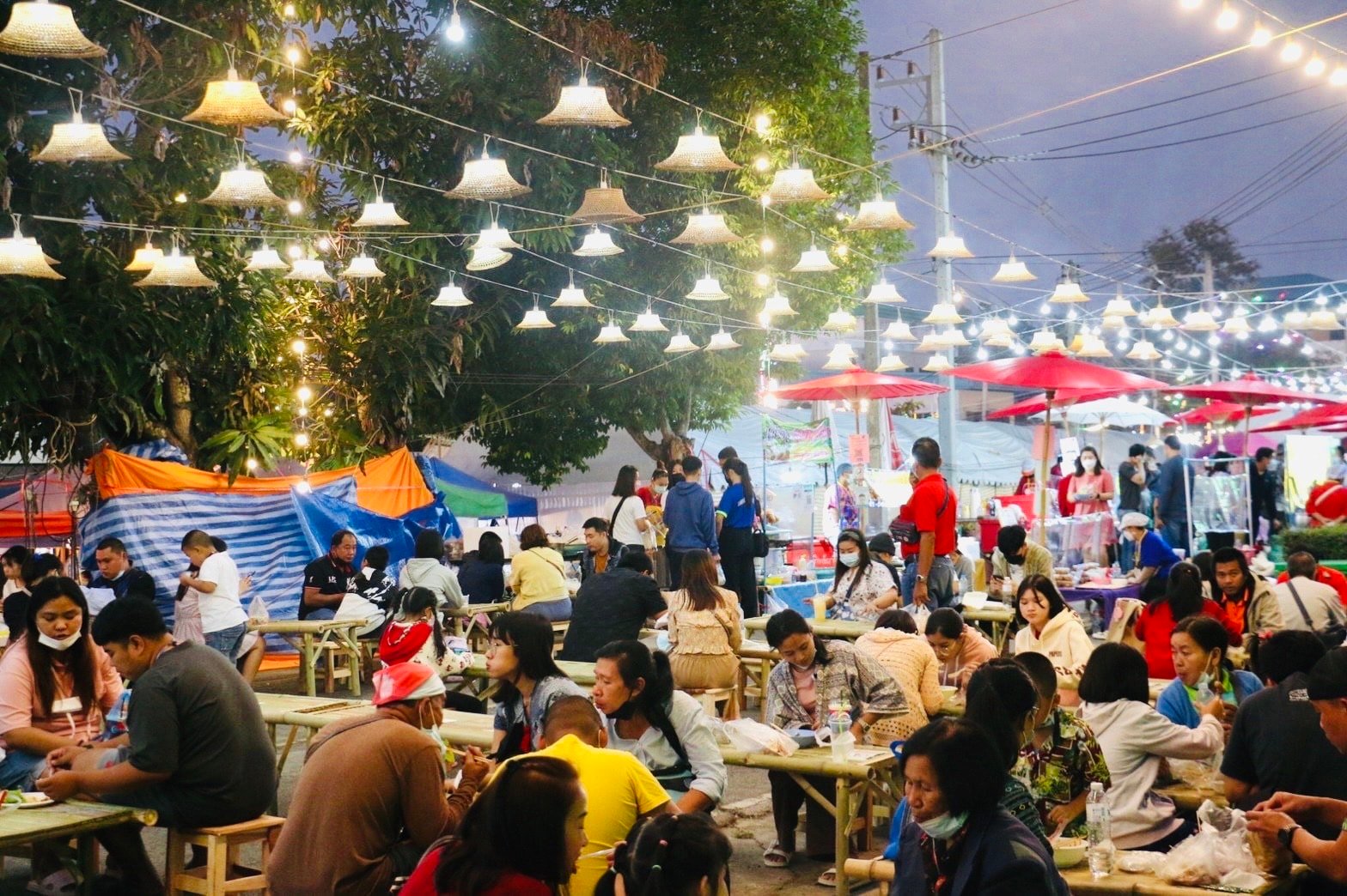 พช.ลำปาง  จัดกิจกรรม “กาดหมั้ว ครัวพช.” ในงานฤดูหนาวและของดีนครลำปาง ช่วยฟื้นเศรษฐกิจชุมชน คนลำปาง