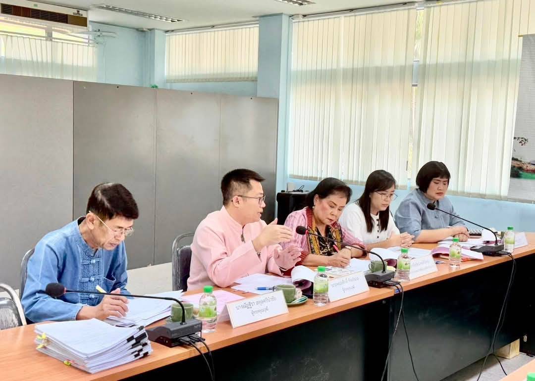 พช.ลำปาง ดำเนินการประชุมคณะอนุกรรมการบริหารกองทุนพัฒนาบทบาทสตรีระดับจังหวัด จังหวัดลำปาง ครั้งที่ 4/2568