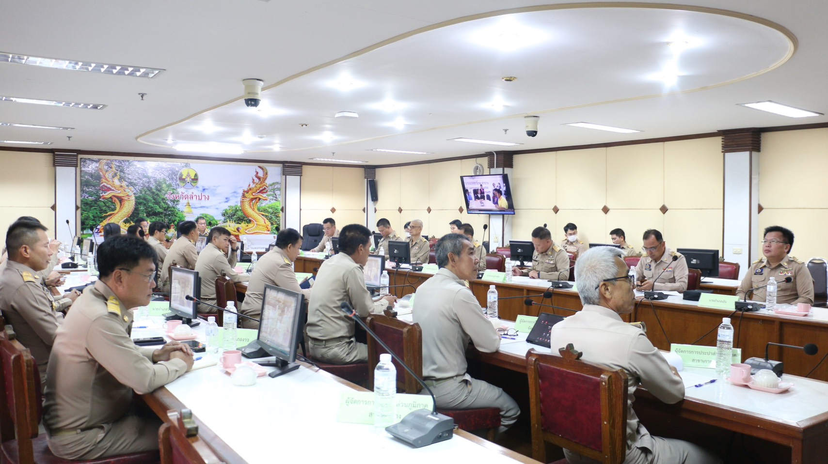 พช.ลำปาง เข้าร่วมการประชุมหัวหน้าส่วนราชการ หัวหน้าส่วนรัฐวิสาหกิจในสังกัดกระทรวงมหาดไทย และนายอำเภอ ครั้งที่ 3/2568