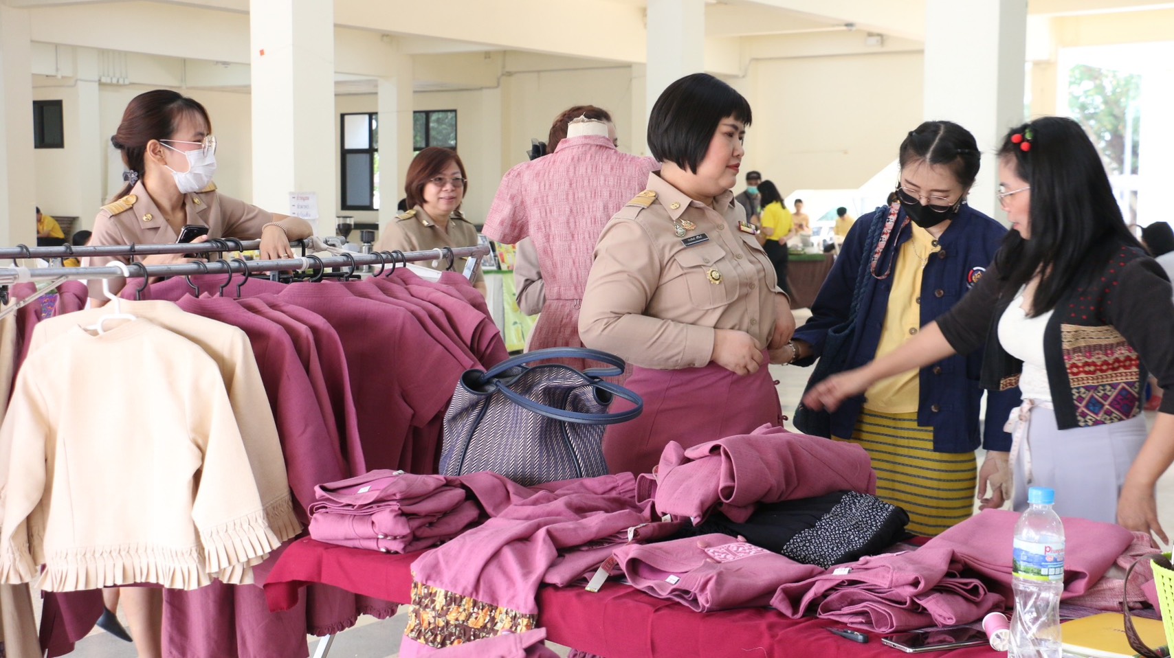 พช.ลำปาง จัดกิจกรรมกาดนัดชุมชนคนลำปาง @ ศาลากลางจังหวัดลำปาง ครั้งที่ 78