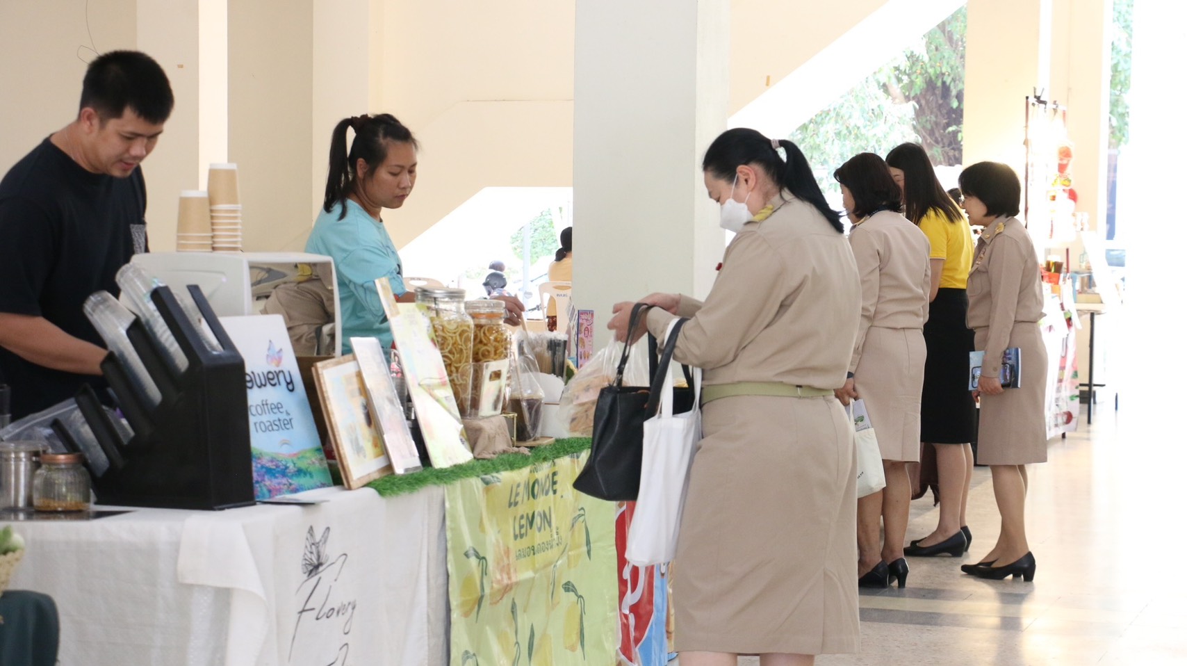 พช.ลำปาง จัดกิจกรรมกาดนัดชุมชนคนลำปาง @ ศาลากลางจังหวัดลำปาง ครั้งที่ 78