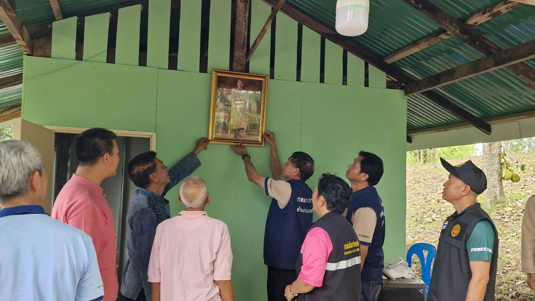 พช.ลำปาง มอบบ้านครัวเรือนยากจน ตามโครงการออมวันละบาท สร้างโอกาสที่ยั่งยืน พื้นที่ตำบลบ้านแลง อำเภอเมืองลำปาง