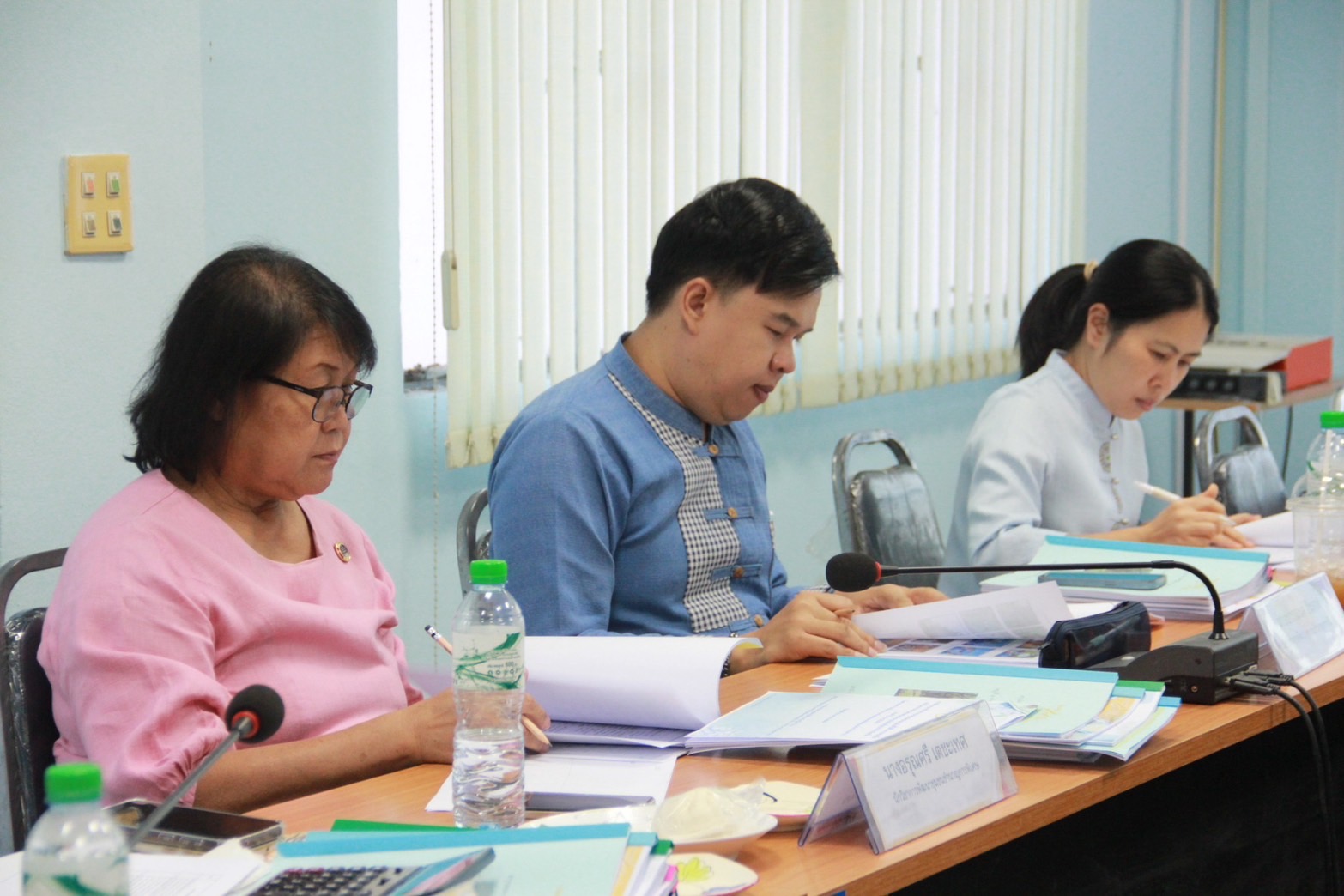 พช. ลำปาง ประชุมพิจารณากลั่นกรองกองทุนแม่ของแผ่นดินดีเด่นระดับจังหวัด ประจำปี พ.ศ.2568