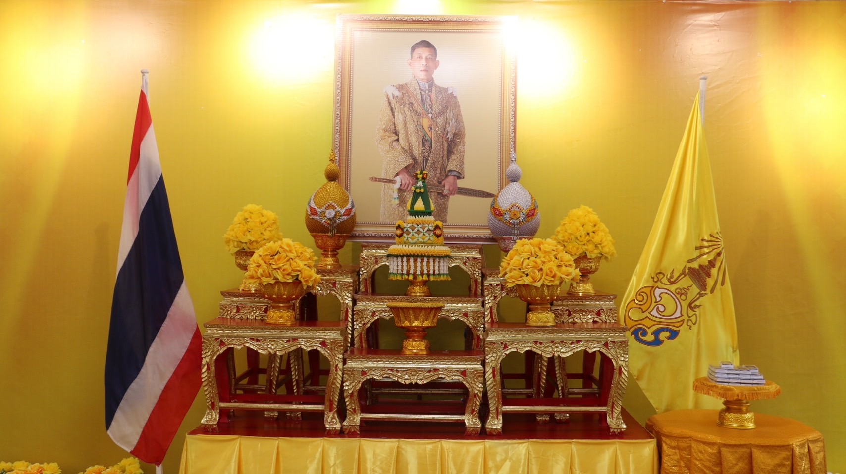 พช.ลำปาง จัดพิธีรับเหรียญที่ระลึกพระราชทานฯ เนื่องในวันข้าราชการพลเรือนและวันคล้ายวันสถาปนากระทรวงมหาดไทย ครบรอบ 133 ปี
