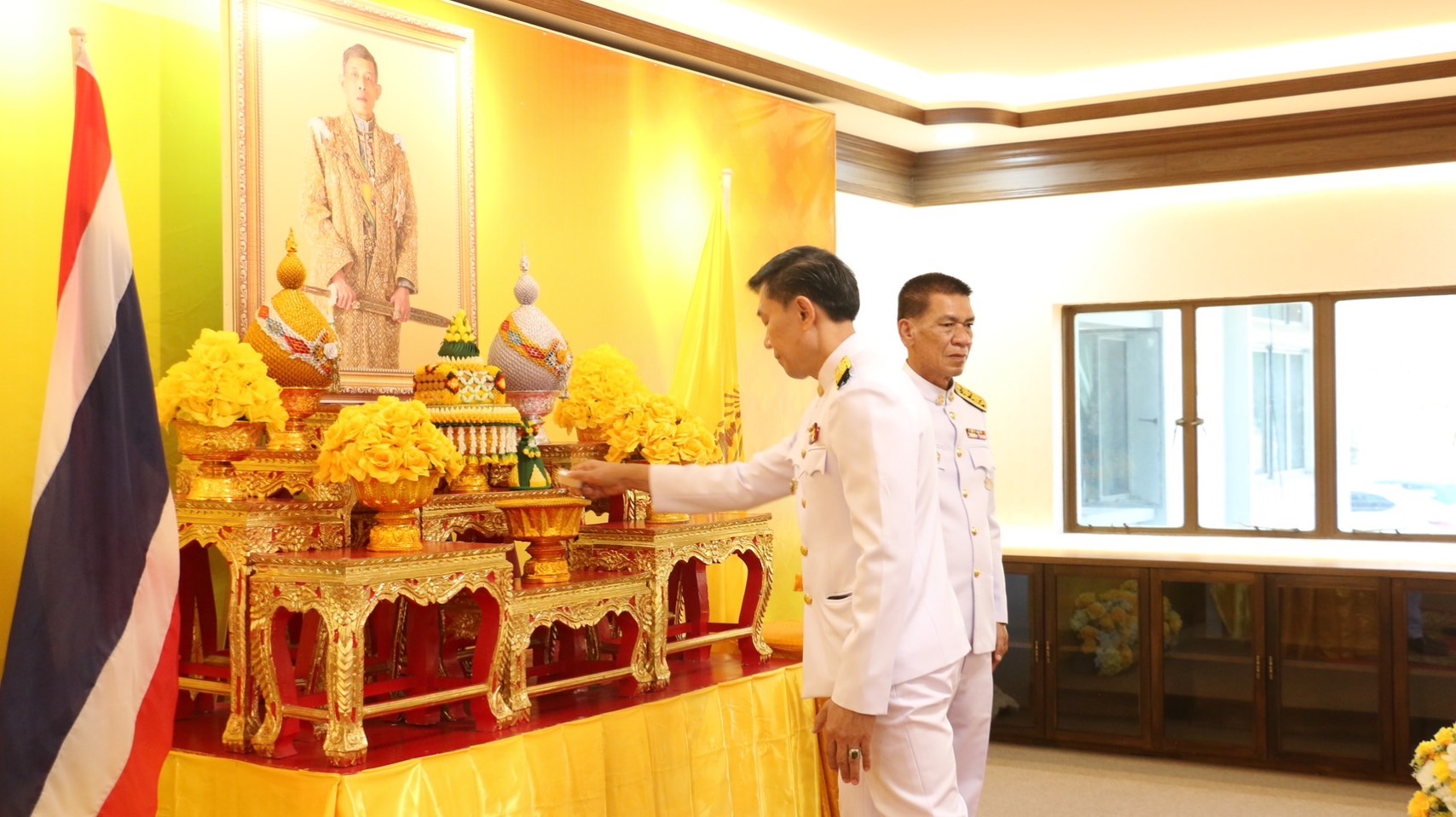 พช.ลำปาง จัดพิธีรับเหรียญที่ระลึกพระราชทานฯ เนื่องในวันข้าราชการพลเรือนและวันคล้ายวันสถาปนากระทรวงมหาดไทย ครบรอบ 133 ปี