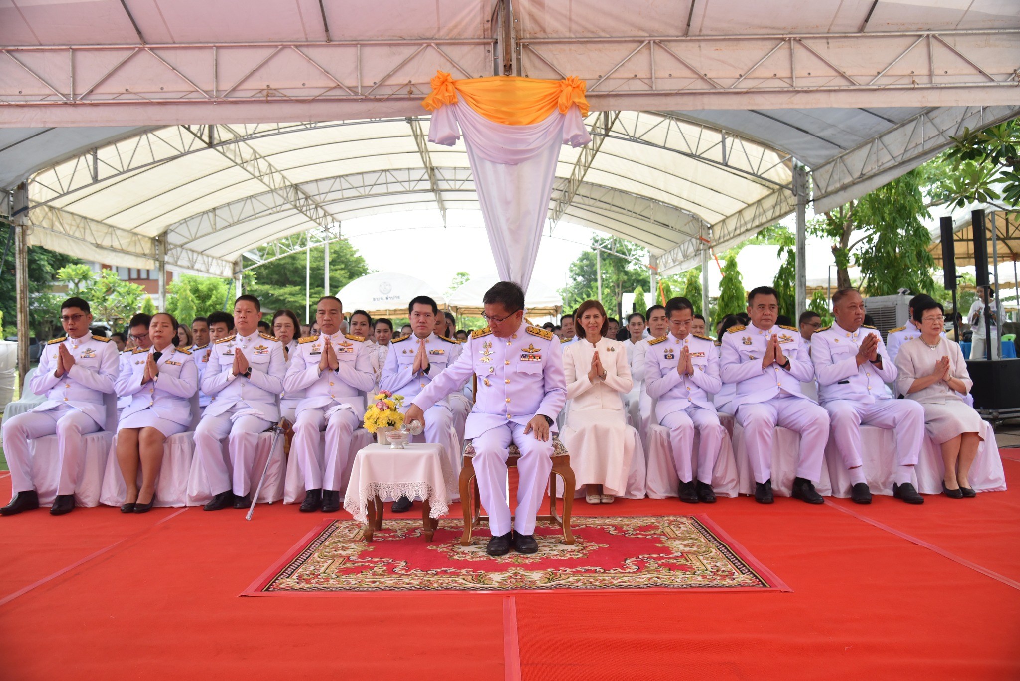 พช.ลำปาง ร่วมพิธีปลูก “พระศรีมหาโพธิทศมราชบพิตร” เฉลิมพระเกียรติพระบาทสมเด็จพระเจ้าอยู่หัว เนื่องในโอกาสพระราชพิธีสมมงคลพระชนมายุเท่าพระบาทสมเด็จพระพุทธยอดฟ้าจุฬาโลกมหาราช