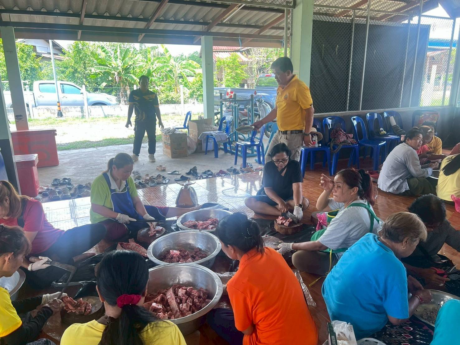 พช.ลำปาง ดำเนินโครงการส่งเสริมการประกอบอาชีพตามแนวทางปรัชญาของเศรษฐกิจพอเพียง แก่ครัวเรือนผู้ได้รับผลกระทบโครงการอ่างเก็บน้ำแม่มอกอันเนื่องมาจากพระราชดำริ จังหวัดลำปาง