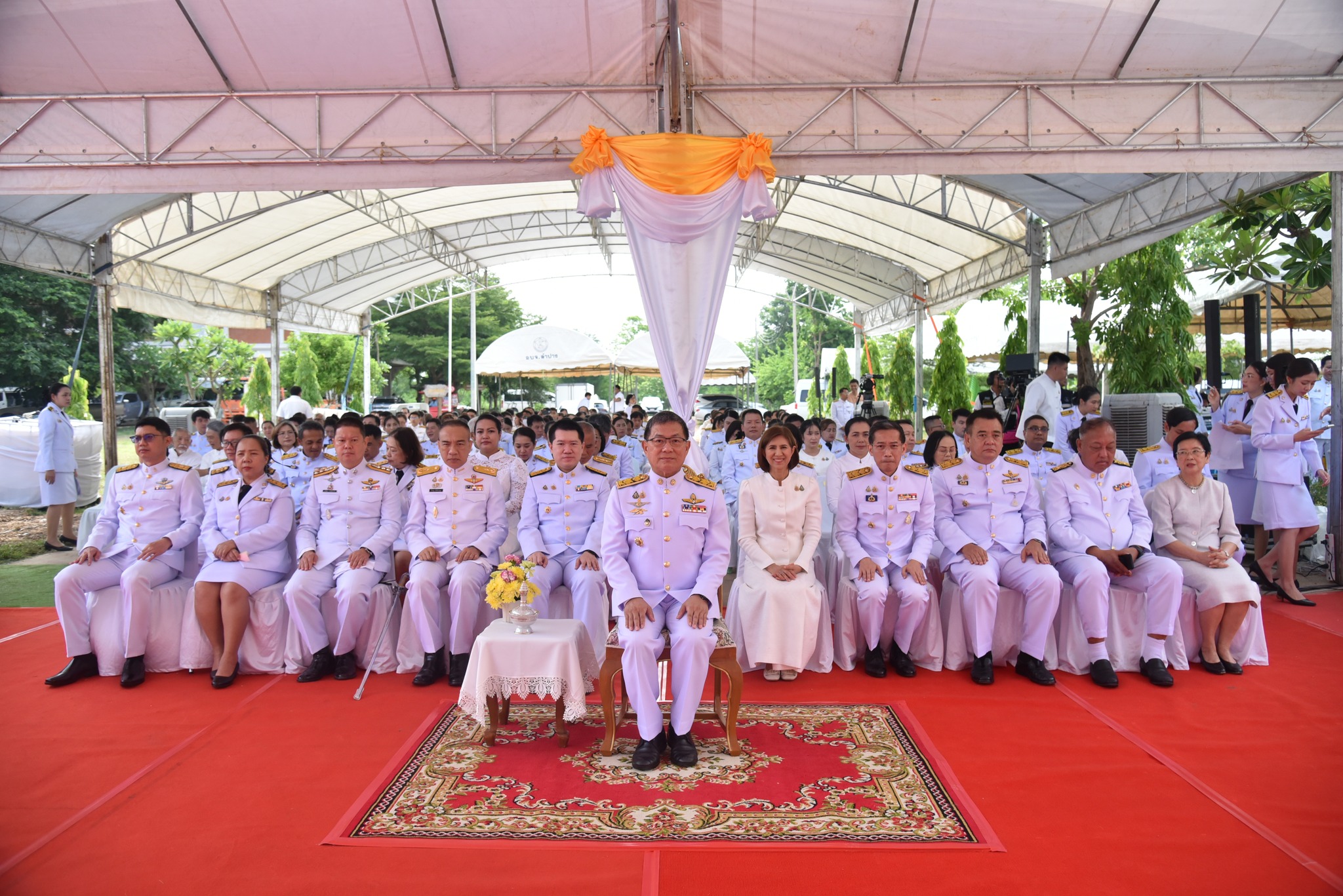 พช.ลำปาง ร่วมพิธีปลูก “พระศรีมหาโพธิทศมราชบพิตร” เฉลิมพระเกียรติพระบาทสมเด็จพระเจ้าอยู่หัว เนื่องในโอกาสพระราชพิธีสมมงคลพระชนมายุเท่าพระบาทสมเด็จพระพุทธยอดฟ้าจุฬาโลกมหาราช