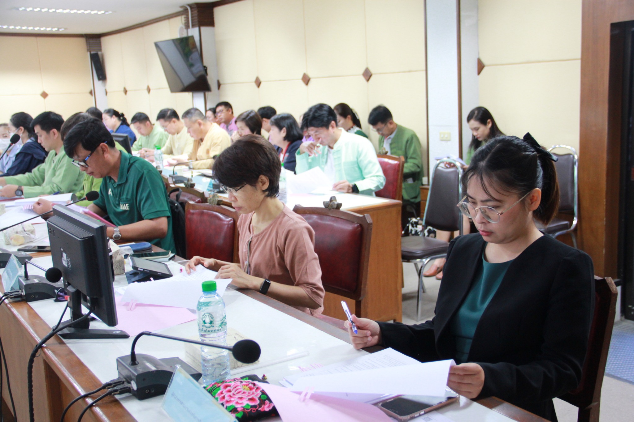 จังหวัดลำปาง : จัดประชุมคณะทำงานบริหารการจัดเก็บข้อมูลความจำเป็นพื้นฐาน (จปฐ.) เพื่อรับรองคุณภาพข้อมูล จปฐ. ประจำปีงบประมาณ พ.ศ. 2568 เพื่อยกระดับคุณภาพชีวิตของประชาชน
