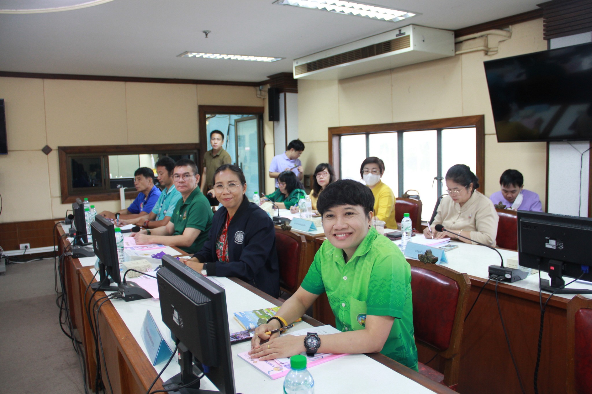 จังหวัดลำปาง : จัดประชุมคณะทำงานบริหารการจัดเก็บข้อมูลความจำเป็นพื้นฐาน (จปฐ.) เพื่อรับรองคุณภาพข้อมูล จปฐ. ประจำปีงบประมาณ พ.ศ. 2568 เพื่อยกระดับคุณภาพชีวิตของประชาชน