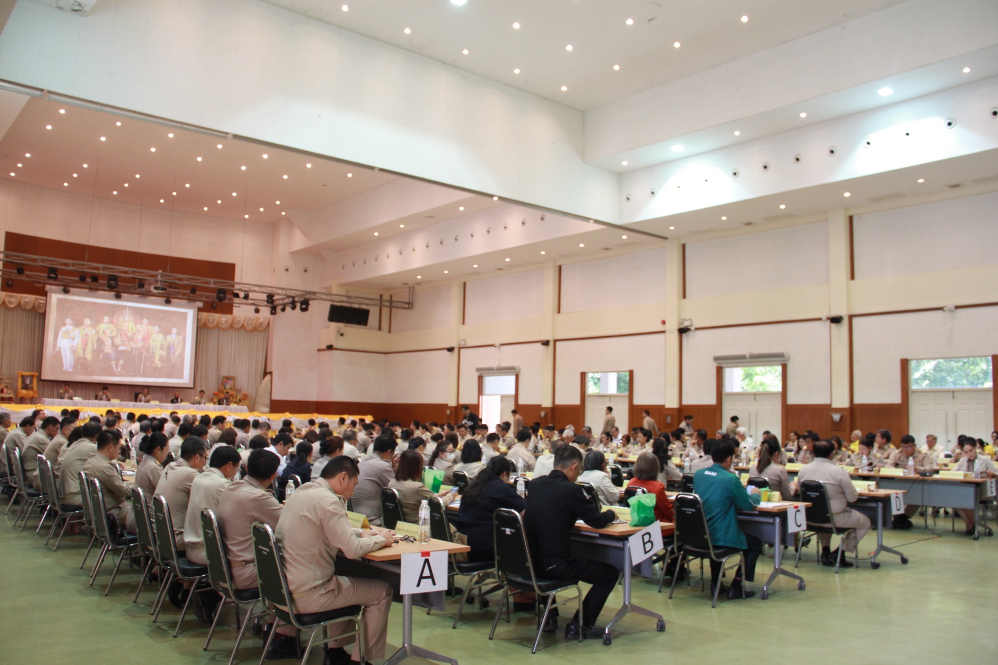 พช.ลำปาง : ร่วมประชุมคณะกรมการจังหวัดและหัวหน้าส่วนราชการจังหวัดลำปาง ครั้งที่ 5/2568
