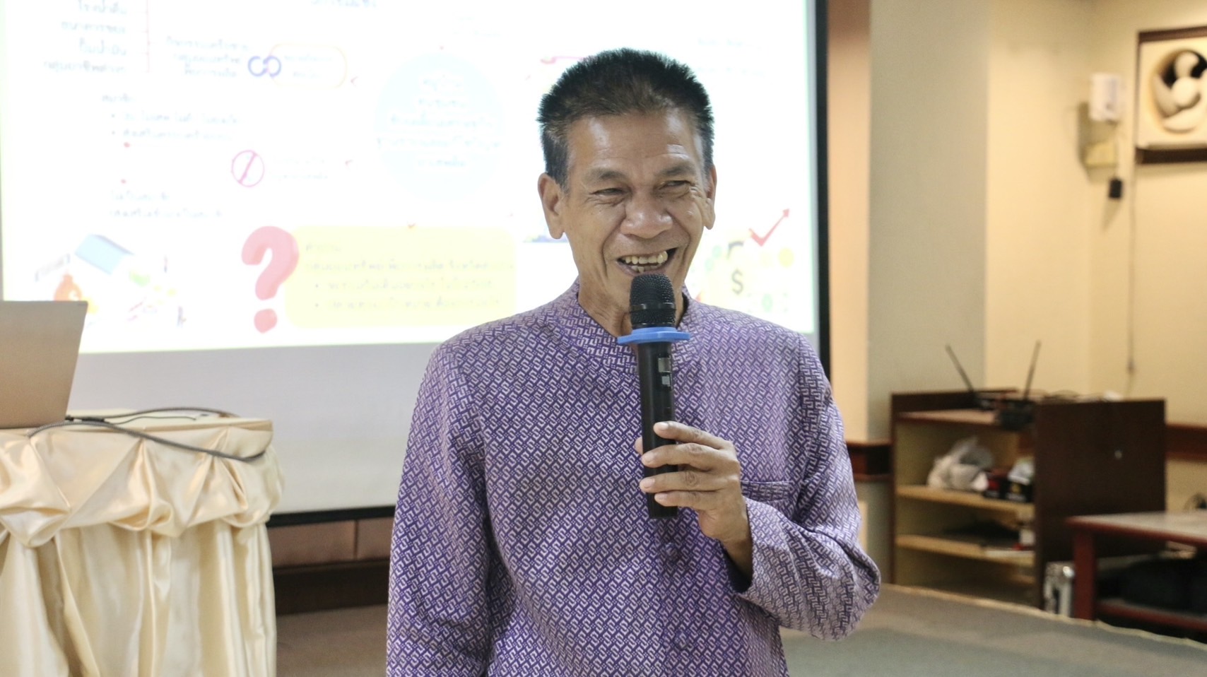 พช.ลำปาง จัดการประชุมเชิงปฏิบัติการเสริมสร้างธรรมาภิบาลกลุ่มออมทรัพย์เพื่อการผลิต