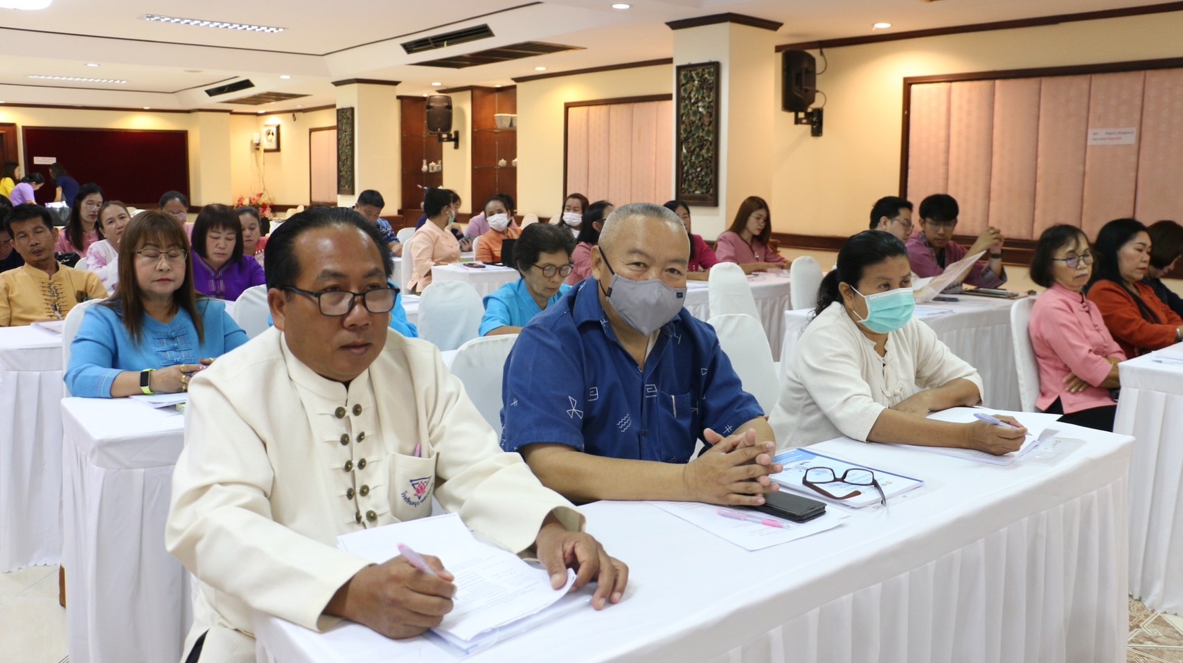 พช.ลำปาง จัดการประชุมเชิงปฏิบัติการเสริมสร้างธรรมาภิบาลกลุ่มออมทรัพย์เพื่อการผลิต
