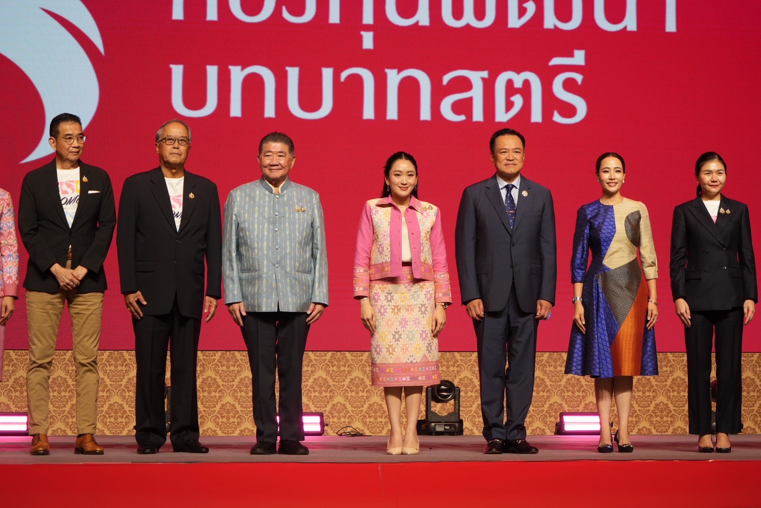 พช.ลำปาง ร่วมโครงการ “พลังสตรีเพื่อการพัฒนา เสริมสร้างโอกาส สร้างอนาคต”