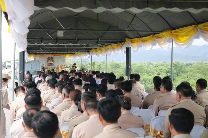 จังหวัดลำปาง ร่วมให้การต้อนรับองคมนตรี ติดตามผลการดำเนินงานโครงการพัฒนาแหล่งน้ำอันเนื่องมาจากพระราชดำริ ในพระบาทสมเด็จพระเจ้าอยู่หัว พื้นที่จังหวัดลำปาง