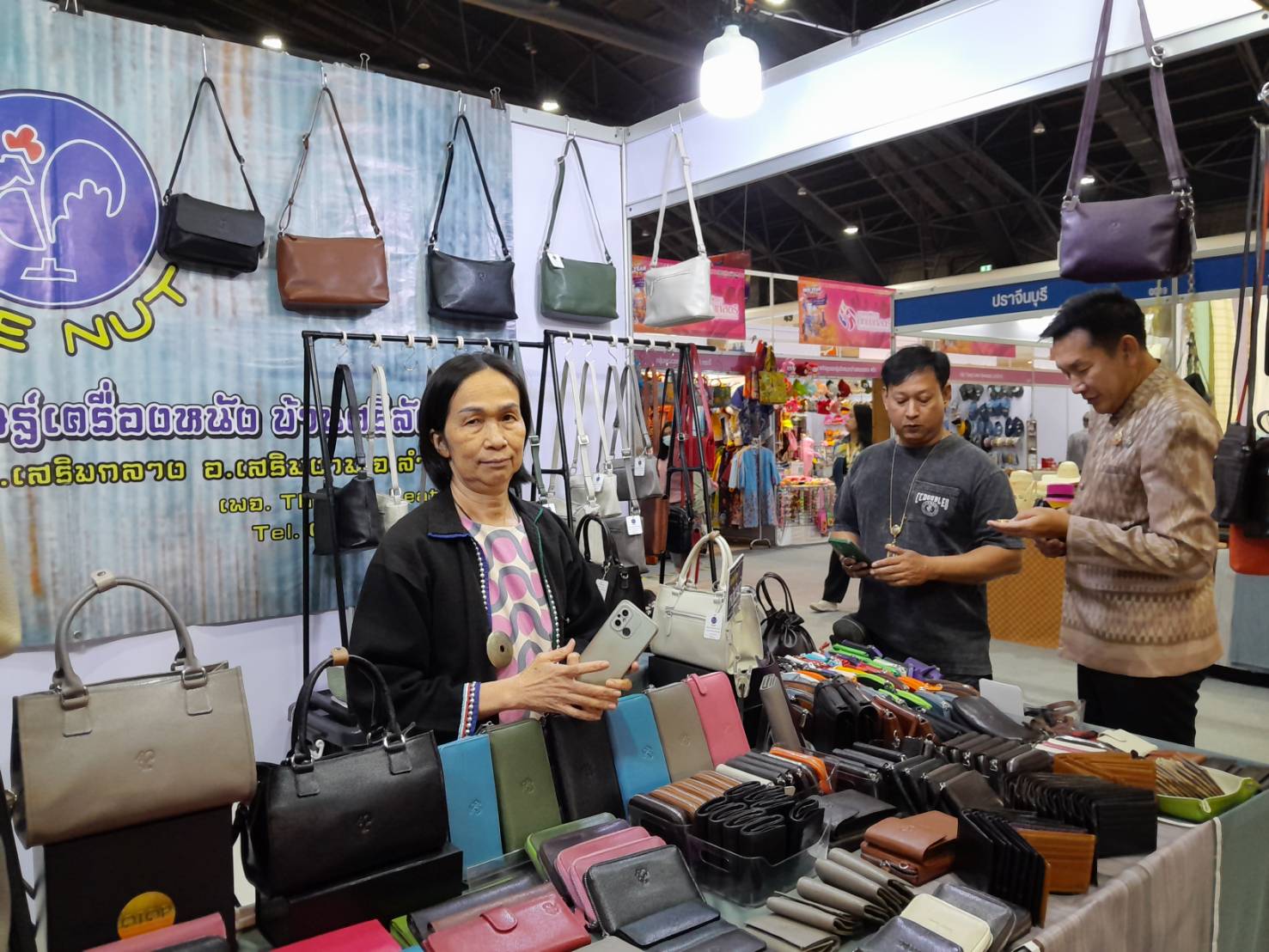 พช.ลำปาง ยกทัพสินค้า OTOP ร่วมงาน OTOP Midyear 2025 “OTOP ทันโลก ทันสมัย เศรษฐกิจไทยยั่งยืน “