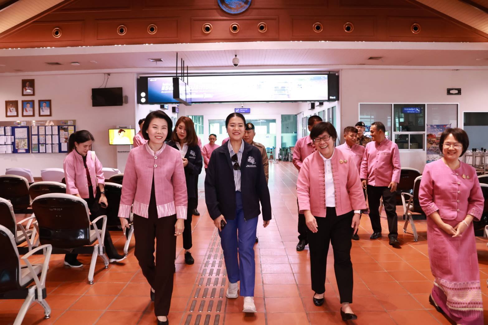 พช.ลำปาง ร่วมให้การต้อนรับรัฐมนตรีช่วยว่าการกระทรวงมหาดไทย และคณะ